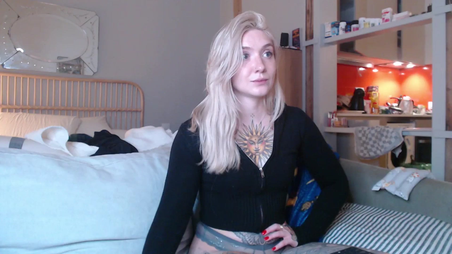 Gallery image thumbnail from Tattoo_bbgirl's myfreecams stream on, 03/25/2025, 21:46 image 12 of 20
