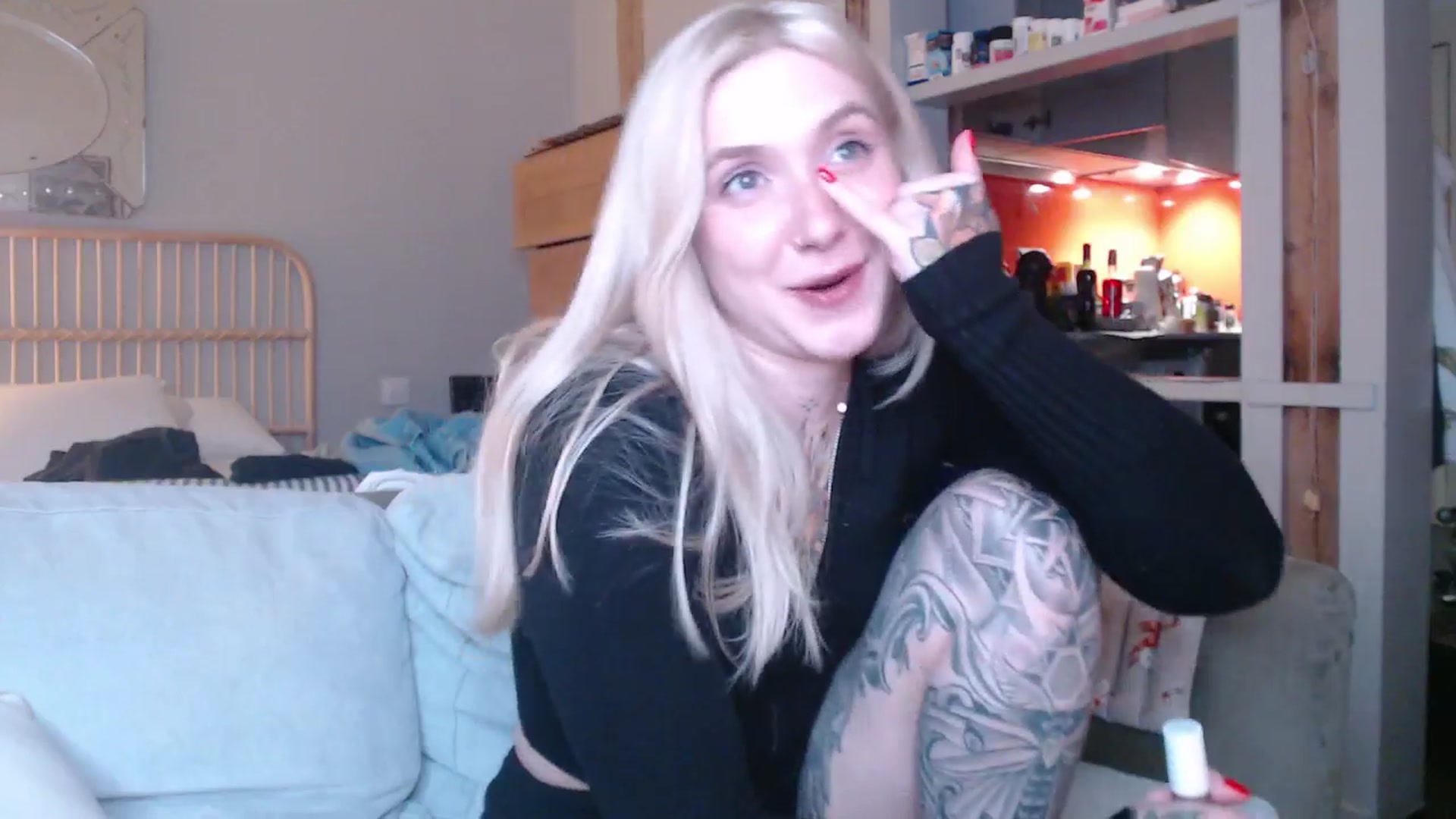Gallery image thumbnail from Tattoo_bbgirl's myfreecams stream on, 03/27/2025, 19:15 image 4 of 20