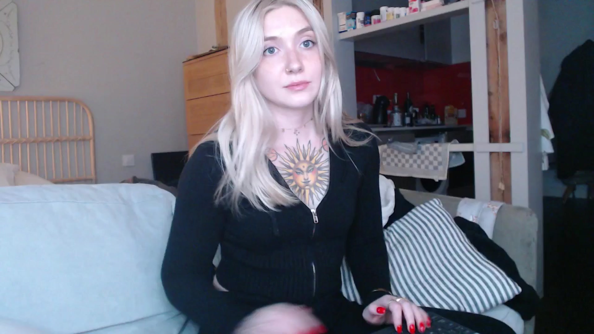 Gallery image thumbnail from Tattoo_bbgirl's myfreecams stream on, 03/29/2025, 17:33 image 18 of 20