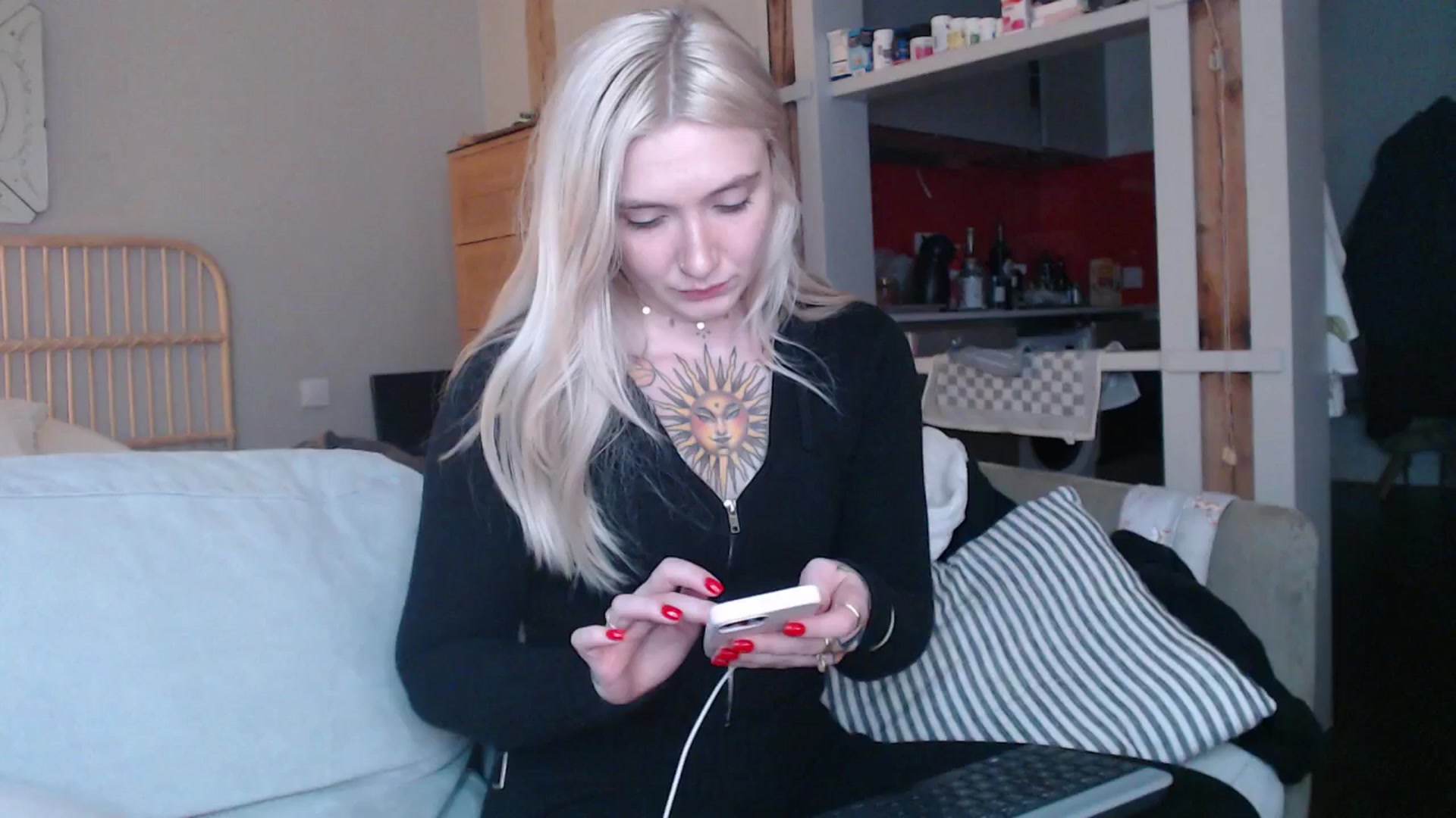 Gallery image thumbnail from Tattoo_bbgirl's myfreecams stream on, 03/29/2025, 17:33 image 9 of 20