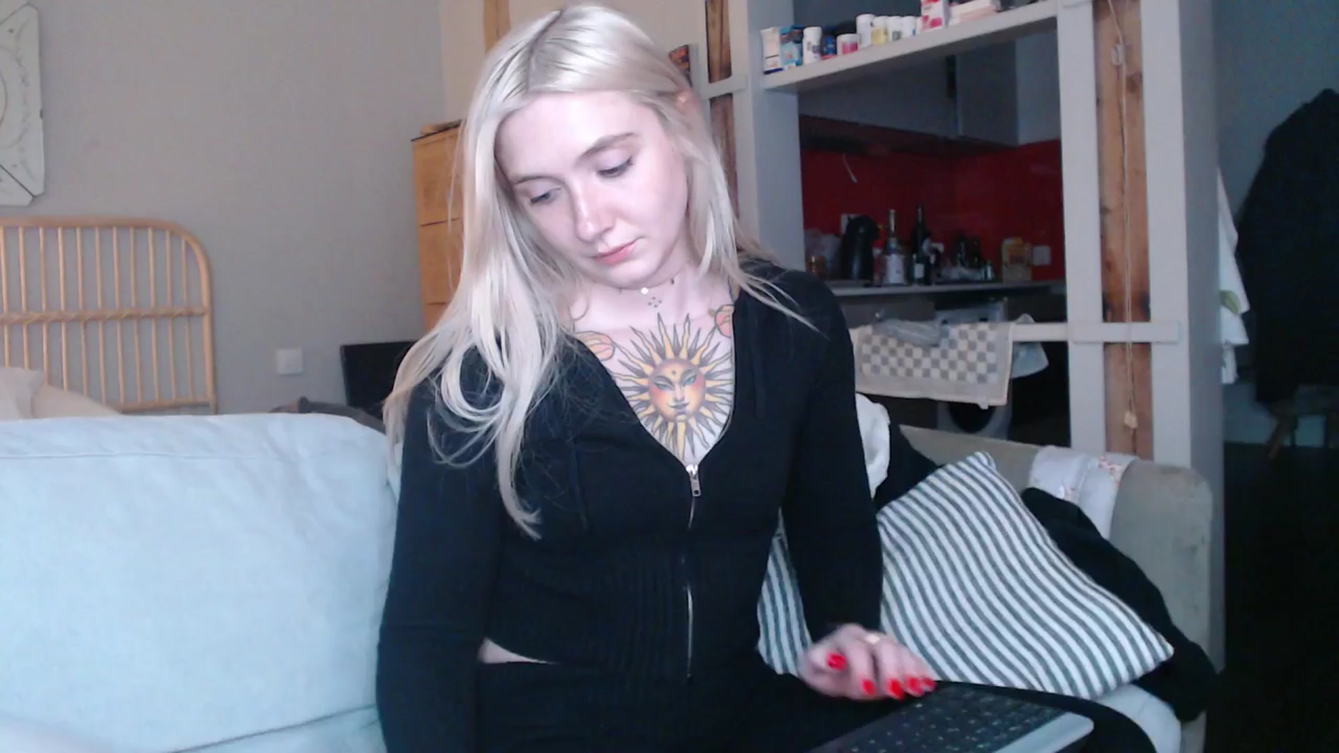 Gallery image thumbnail from Tattoo_bbgirl's myfreecams stream on, 03/29/2025, 17:33 image 4 of 20