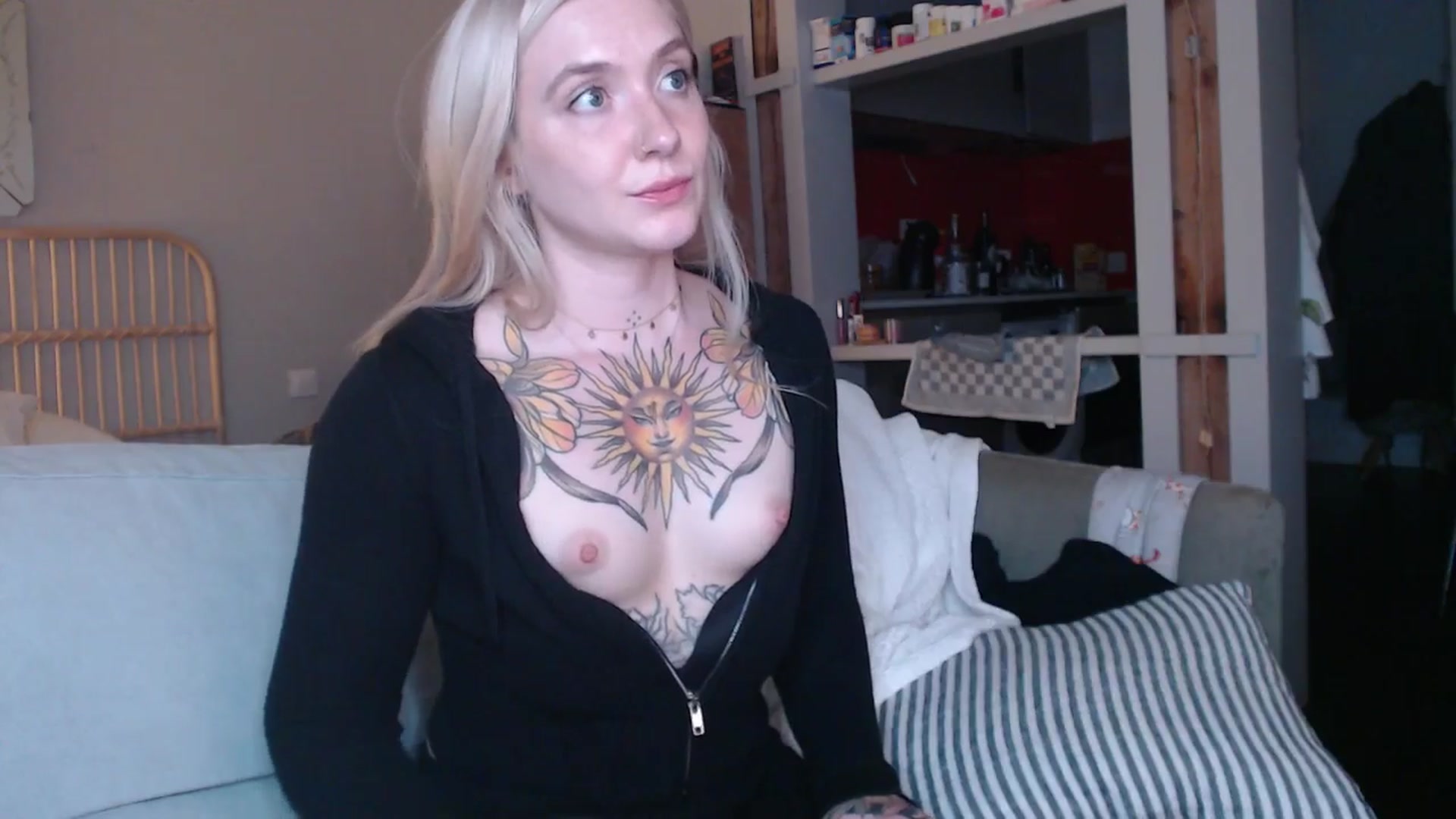 Gallery image thumbnail from Tattoo_bbgirl's myfreecams stream on, 03/29/2025, 19:27 image 6 of 20