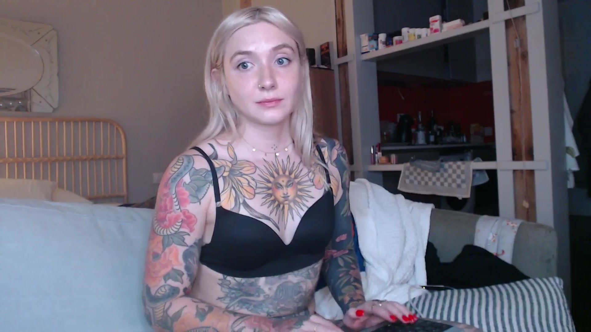 Gallery image thumbnail from Tattoo_bbgirl's myfreecams stream on, 03/29/2025, 19:27 image 17 of 20