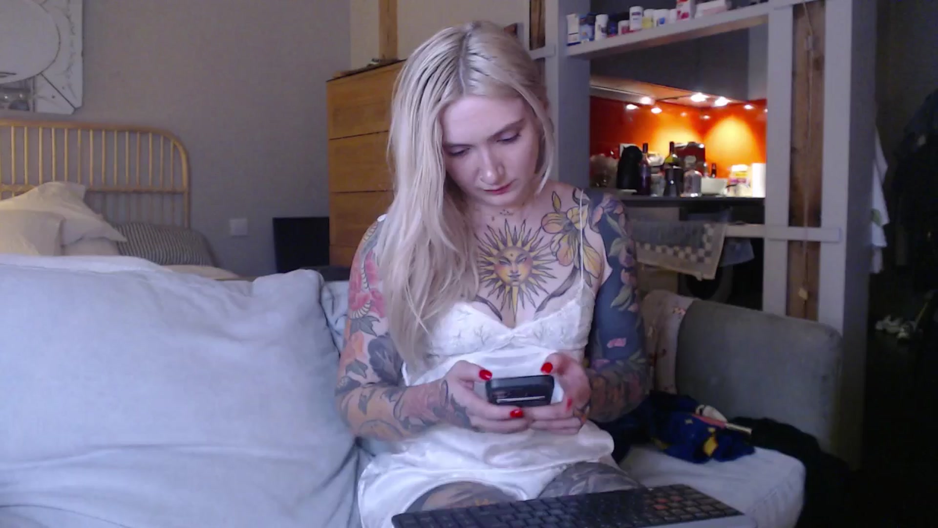 Gallery image thumbnail from Tattoo_bbgirl's myfreecams stream on, 03/31/2025, 20:15 image 7 of 20