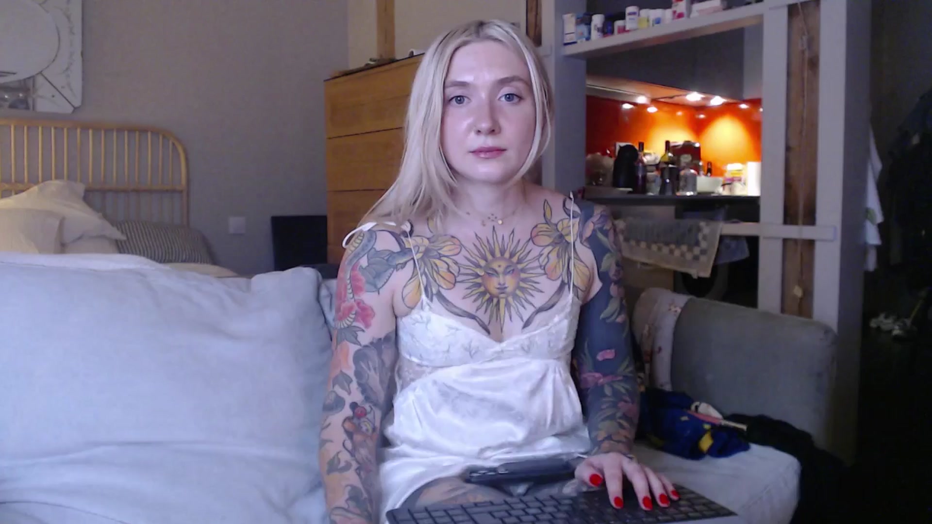 Gallery image thumbnail from Tattoo_bbgirl's myfreecams stream on, 03/31/2025, 20:15 image 9 of 20