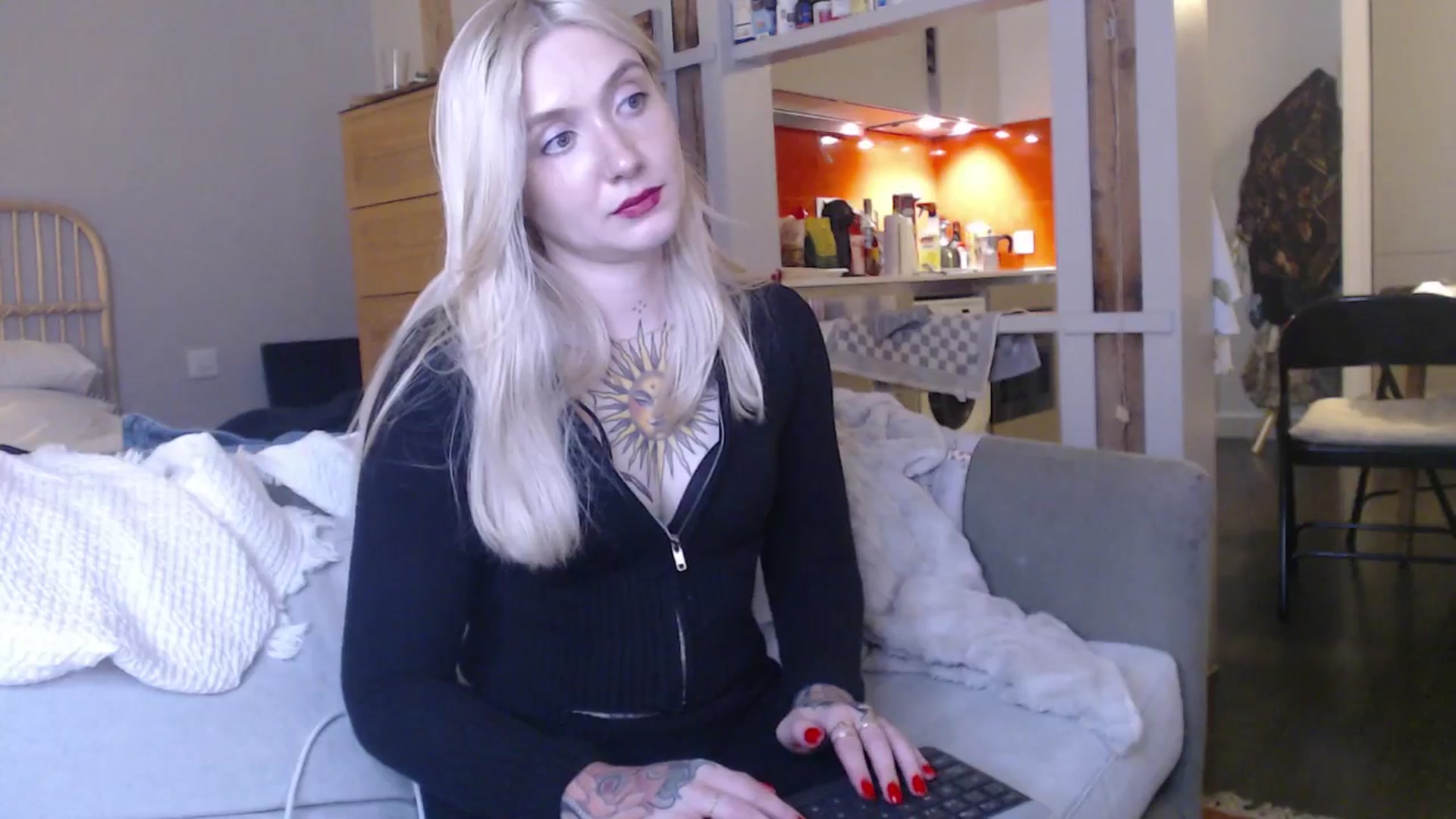 Gallery image thumbnail from Tattoo_bbgirl's myfreecams stream on, 04/03/2025, 16:15 image 14 of 20