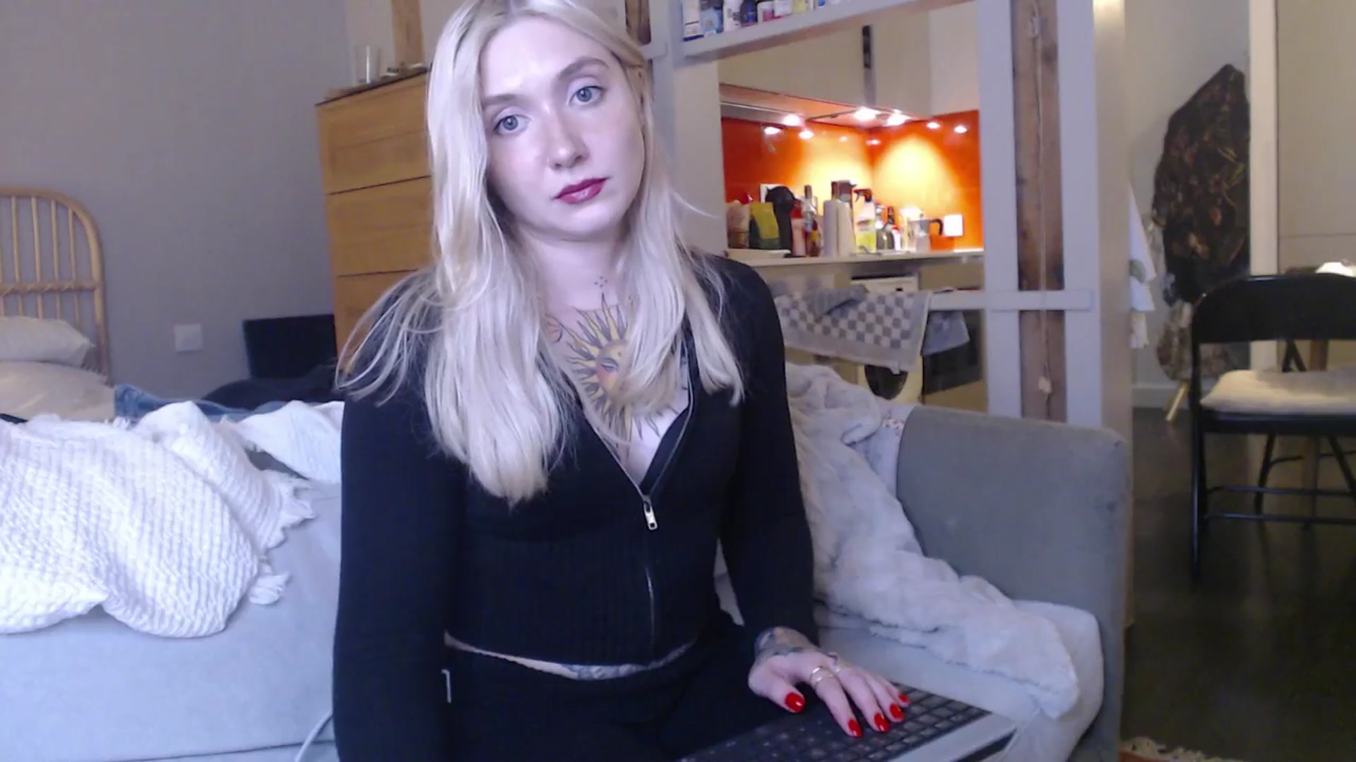 Gallery image thumbnail from Tattoo_bbgirl's myfreecams stream on, 04/03/2025, 16:15 image 16 of 20