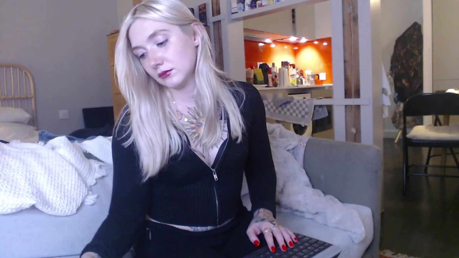 Gallery image thumbnail from Tattoo_bbgirl's myfreecams stream on, 04/03/2025, 16:15 image 19 of 20