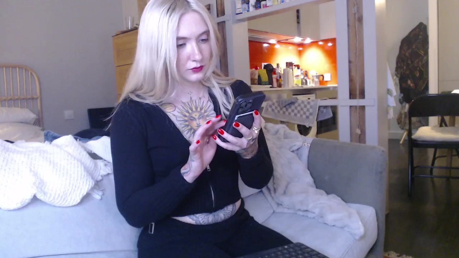 Gallery image thumbnail from Tattoo_bbgirl's myfreecams stream on, 04/03/2025, 16:15 image 3 of 20