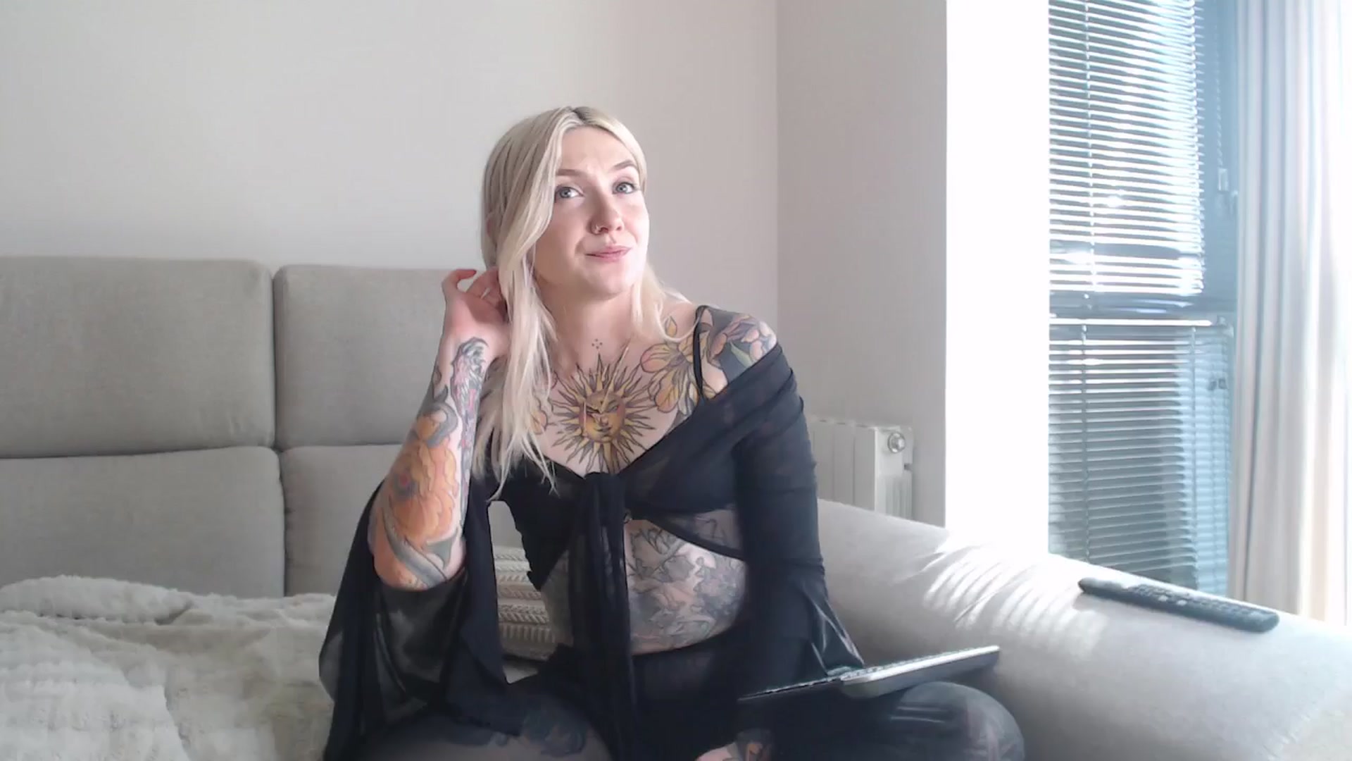 Gallery image thumbnail from Tattoo_bbgirl's myfreecams stream on, 04/10/2025, 16:57 image 3 of 20