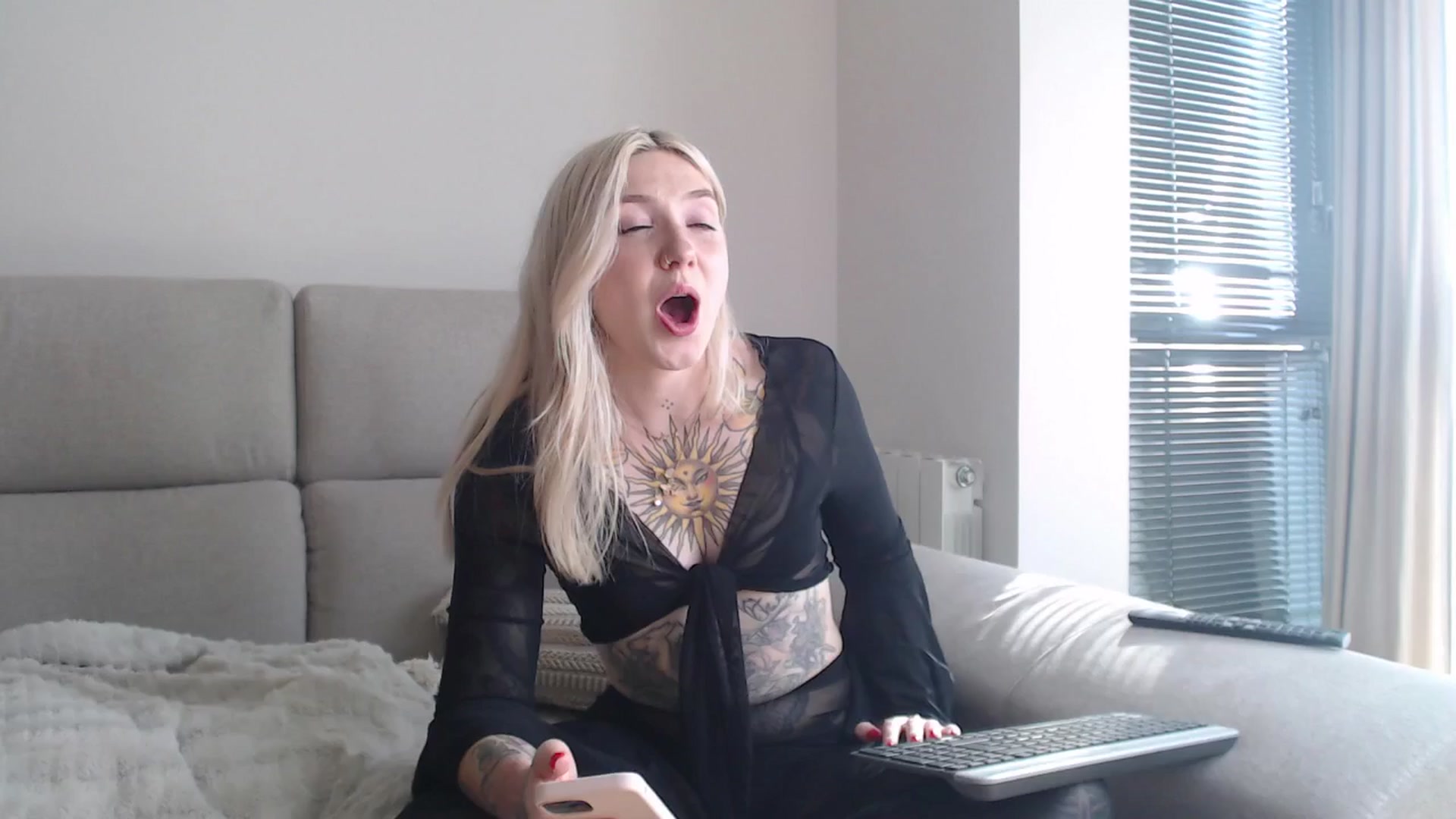 Gallery image thumbnail from Tattoo_bbgirl's myfreecams stream on, 04/10/2025, 16:57 image 5 of 20