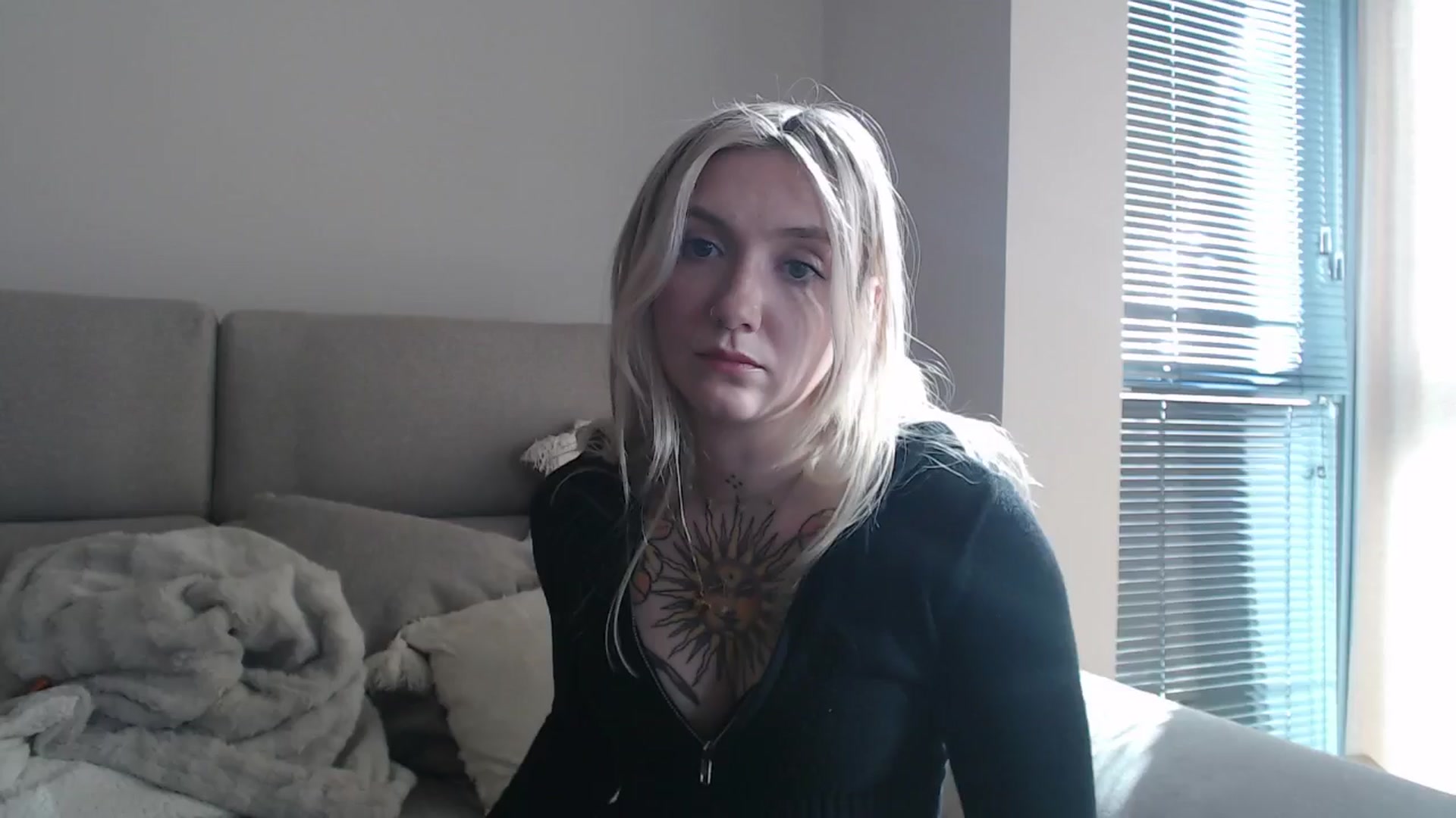 Gallery image thumbnail from Tattoo_bbgirl's myfreecams stream on, 04/16/2025, 16:23 image 14 of 20