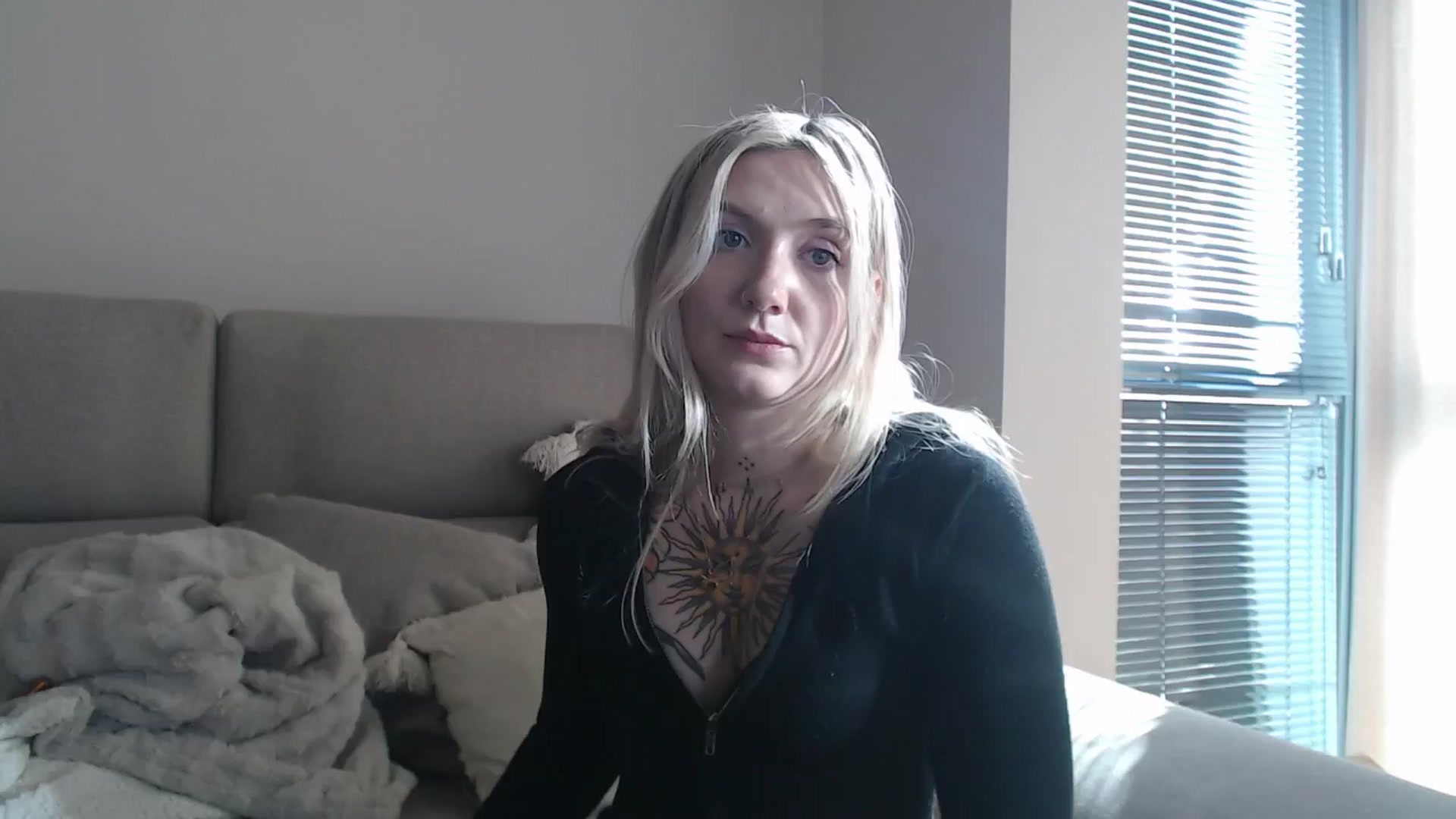 Gallery image thumbnail from Tattoo_bbgirl's myfreecams stream on, 04/16/2025, 16:23 image 15 of 20