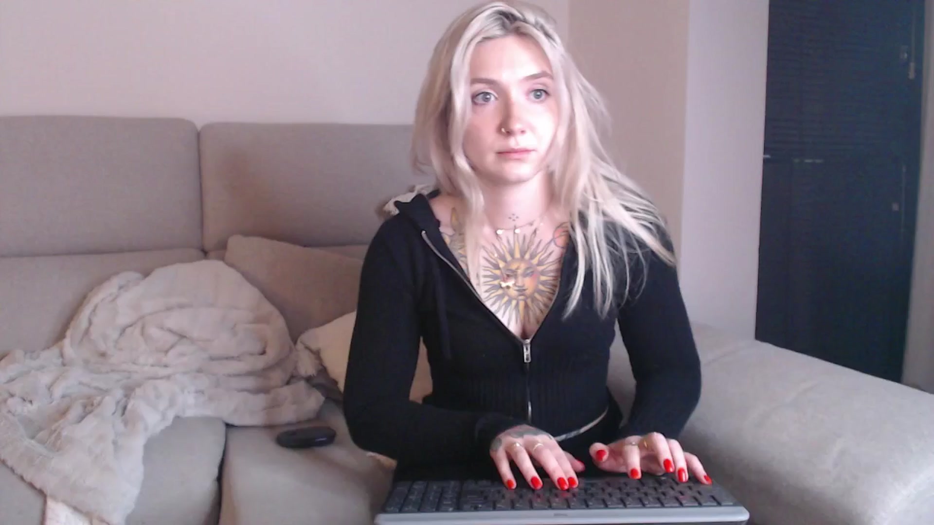 Gallery image thumbnail from Tattoo_bbgirl's myfreecams stream on, 04/16/2025, 19:26 image 20 of 20