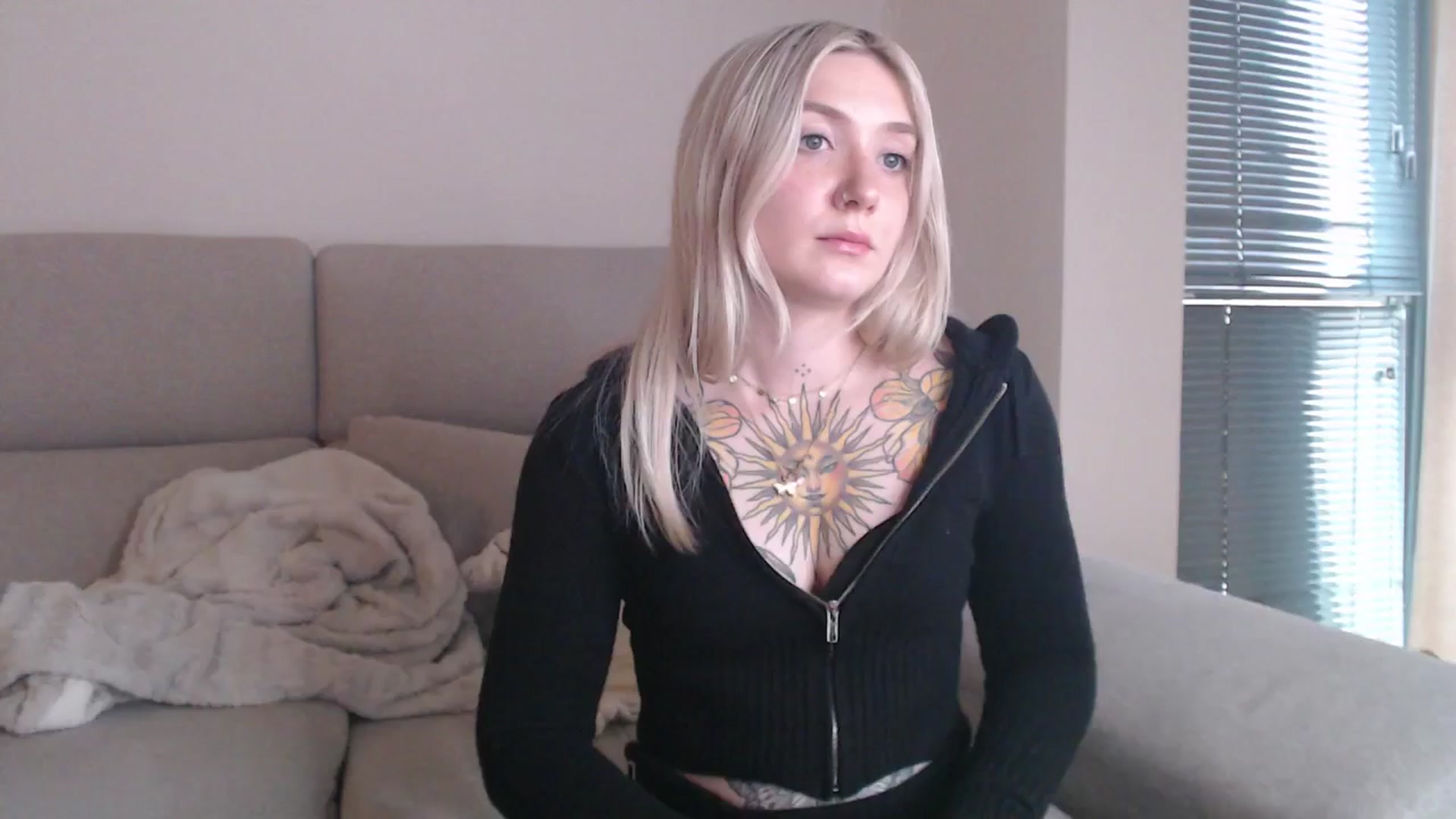 Gallery image thumbnail from Tattoo_bbgirl's myfreecams stream on, 04/16/2025, 19:26 image 2 of 20