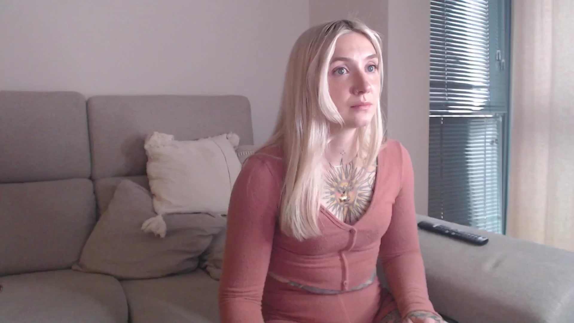 Gallery image thumbnail from Tattoo_bbgirl's myfreecams stream on, 04/17/2025, 18:41 image 15 of 20