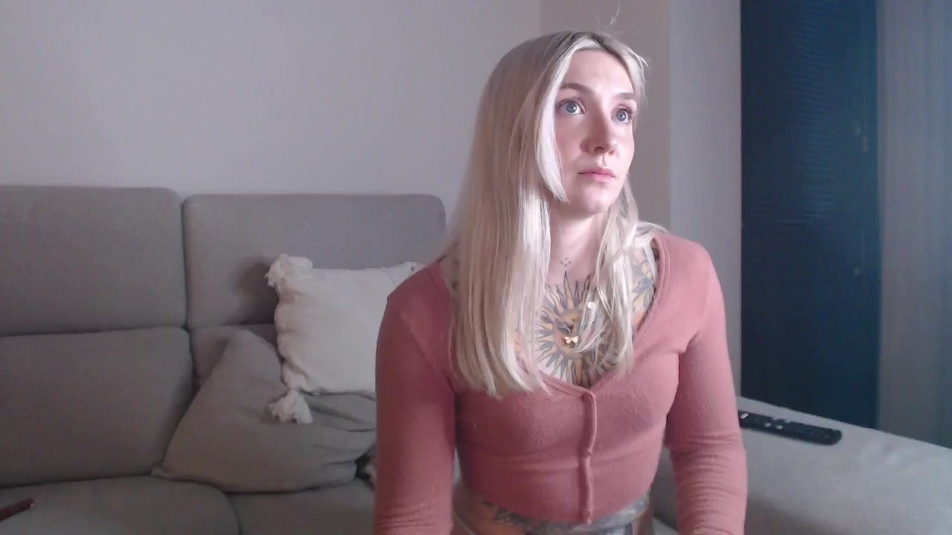 Gallery image thumbnail from Tattoo_bbgirl's myfreecams stream on, 04/17/2025, 19:40 image 10 of 20