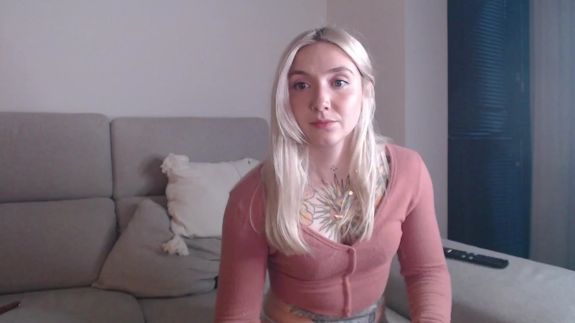 Gallery image thumbnail from Tattoo_bbgirl's myfreecams stream on, 04/17/2025, 19:40 image 8 of 20