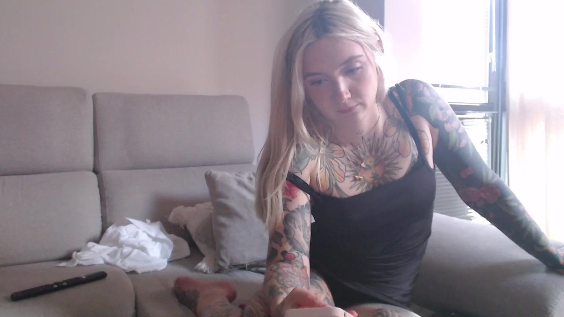 Gallery image thumbnail from Tattoo_bbgirl's myfreecams stream on, 04/26/2025, 17:38 image 12 of 20