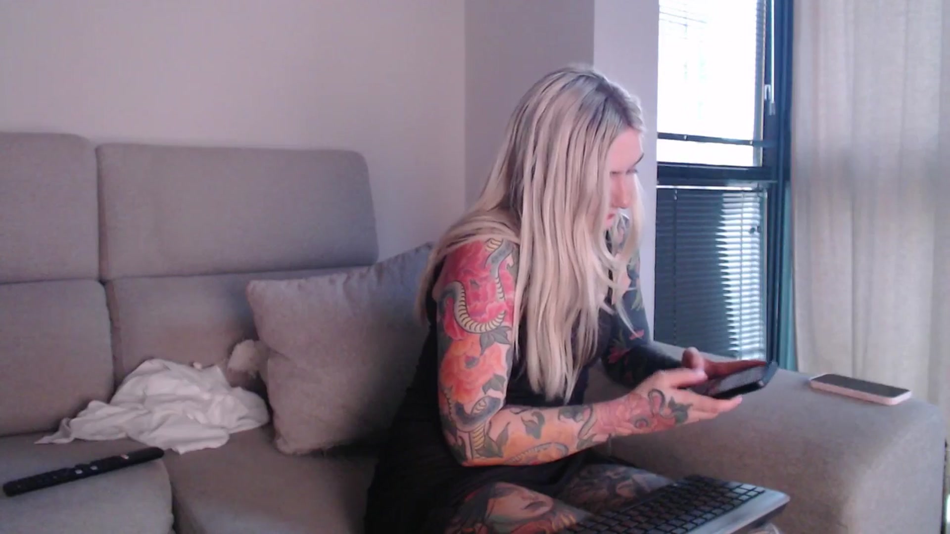 Gallery image thumbnail from Tattoo_bbgirl's myfreecams stream on, 04/26/2025, 20:01 image 11 of 20