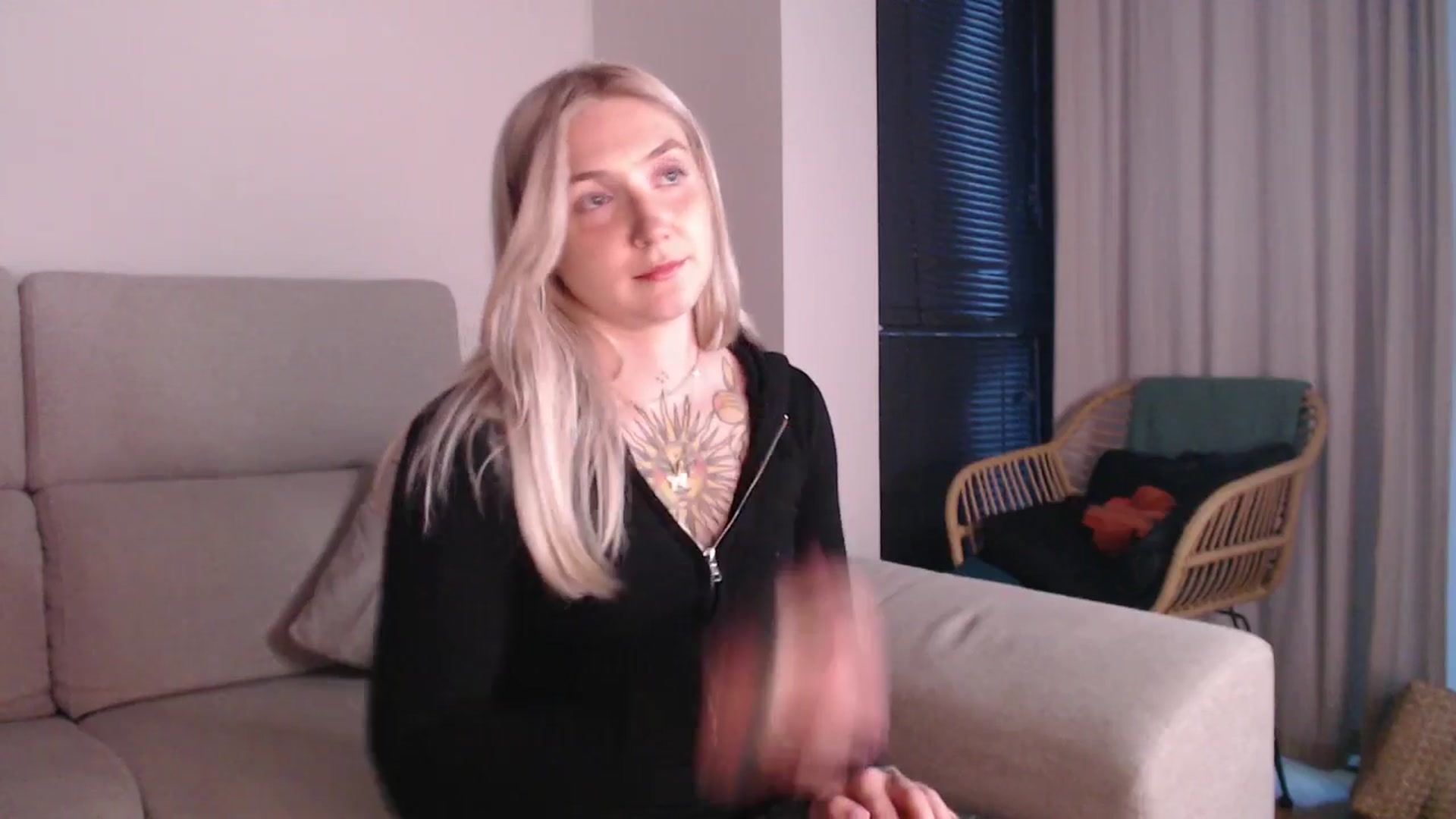Gallery image thumbnail from Tattoo_bbgirl's myfreecams stream on, 05/03/2025, 19:35 image 17 of 20