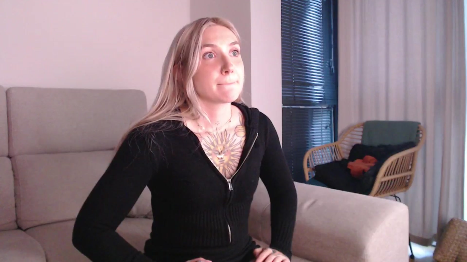 Gallery image thumbnail from Tattoo_bbgirl's myfreecams stream on, 05/03/2025, 19:35 image 12 of 20