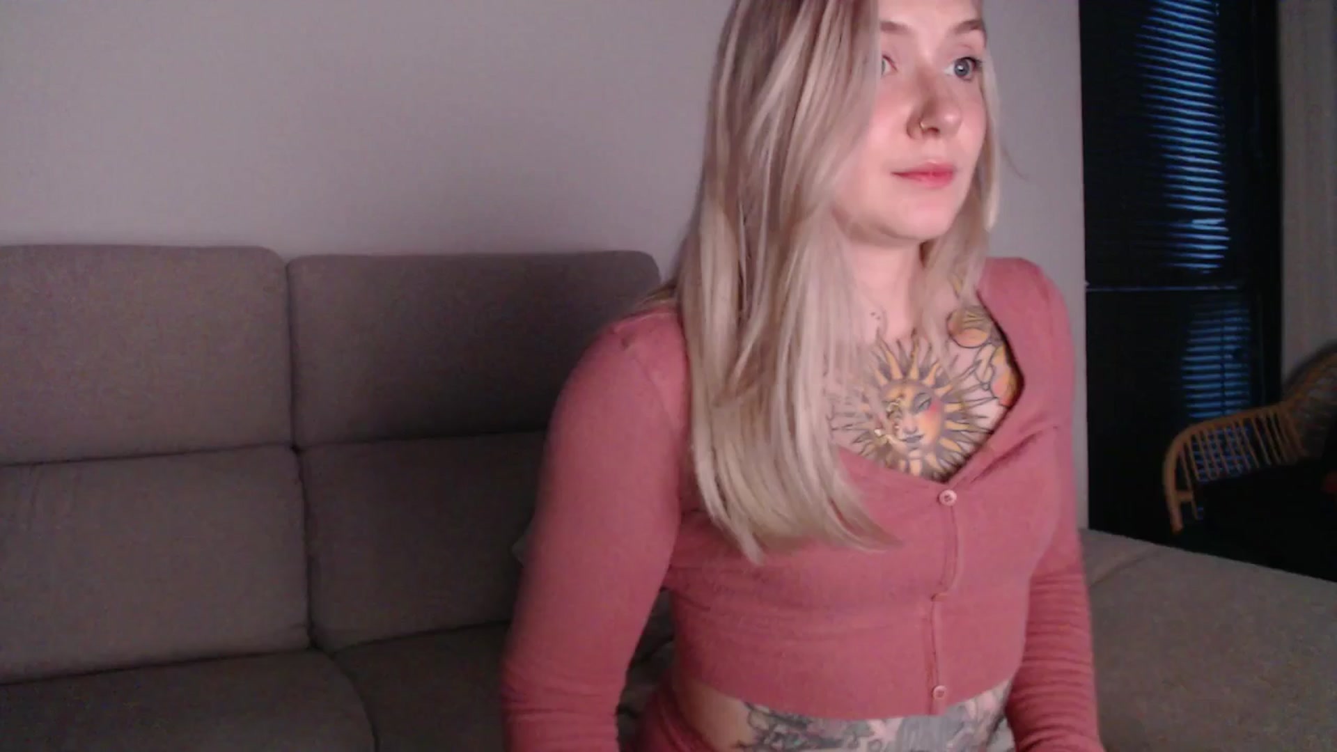 Gallery image thumbnail from Tattoo_bbgirl's myfreecams stream on, 05/06/2025, 19:44 image 13 of 20
