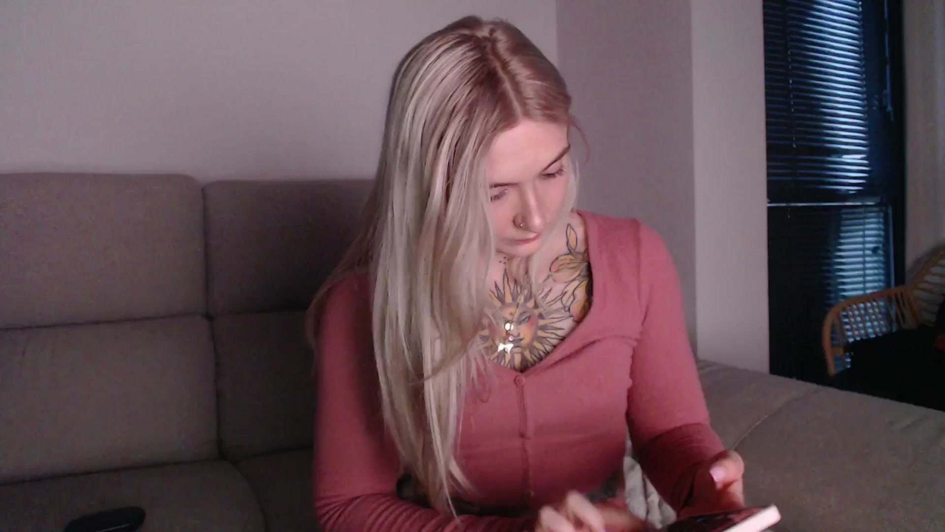 Gallery image thumbnail from Tattoo_bbgirl's myfreecams stream on, 05/06/2025, 19:44 image 7 of 20