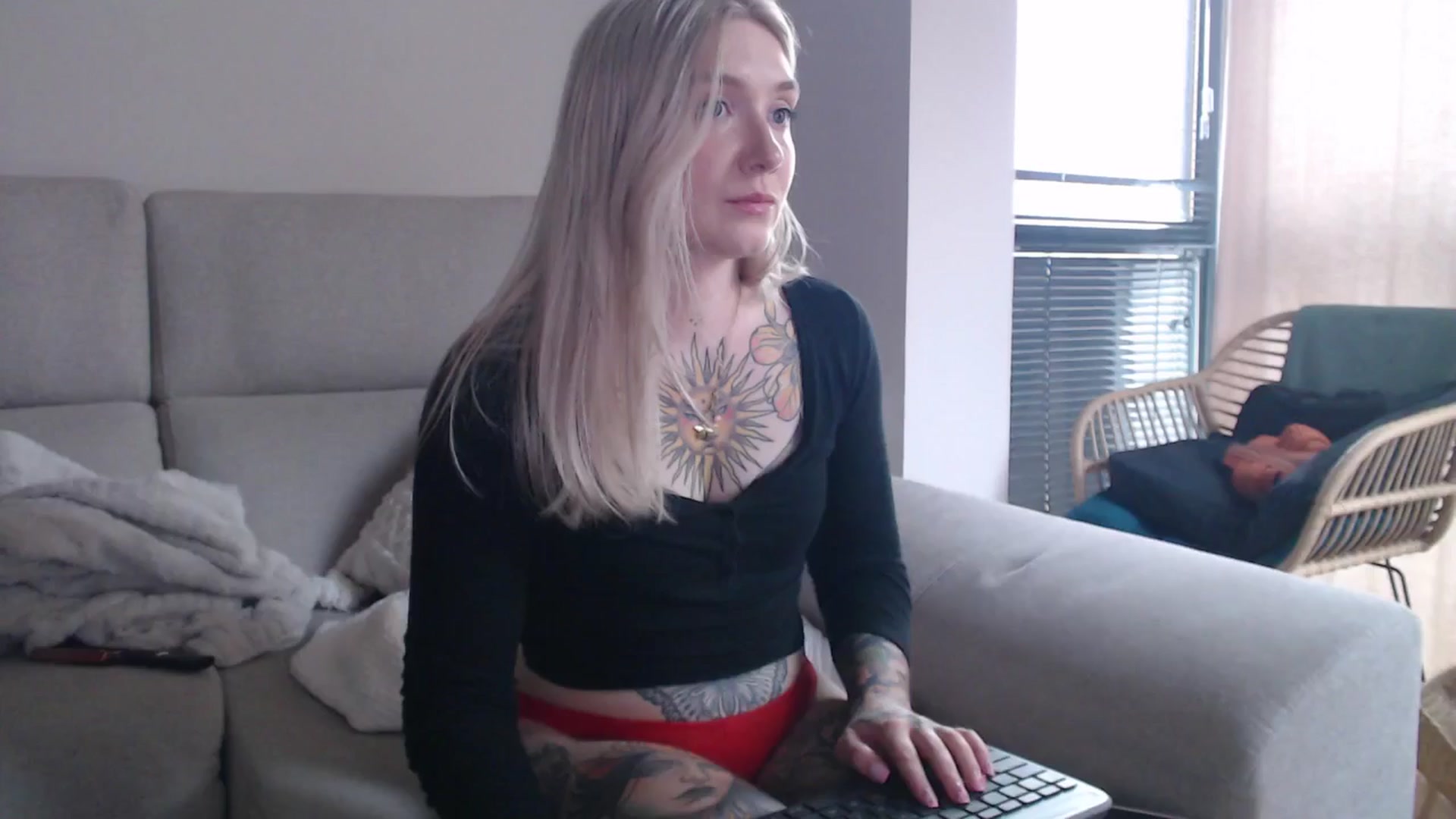 Gallery image thumbnail from Tattoo_bbgirl's myfreecams stream on, 05/07/2025, 22:03 image 1 of 20