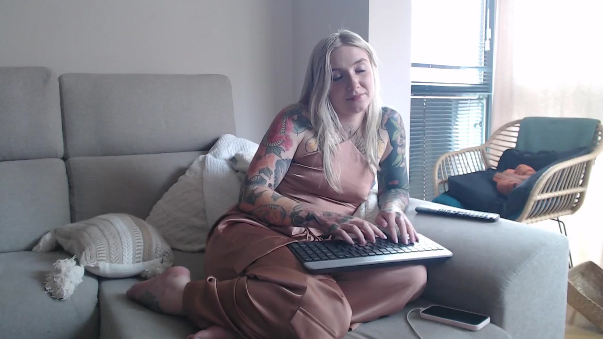 Gallery image thumbnail from Tattoo_bbgirl's myfreecams stream on, 05/08/2025, 16:14 image 19 of 20