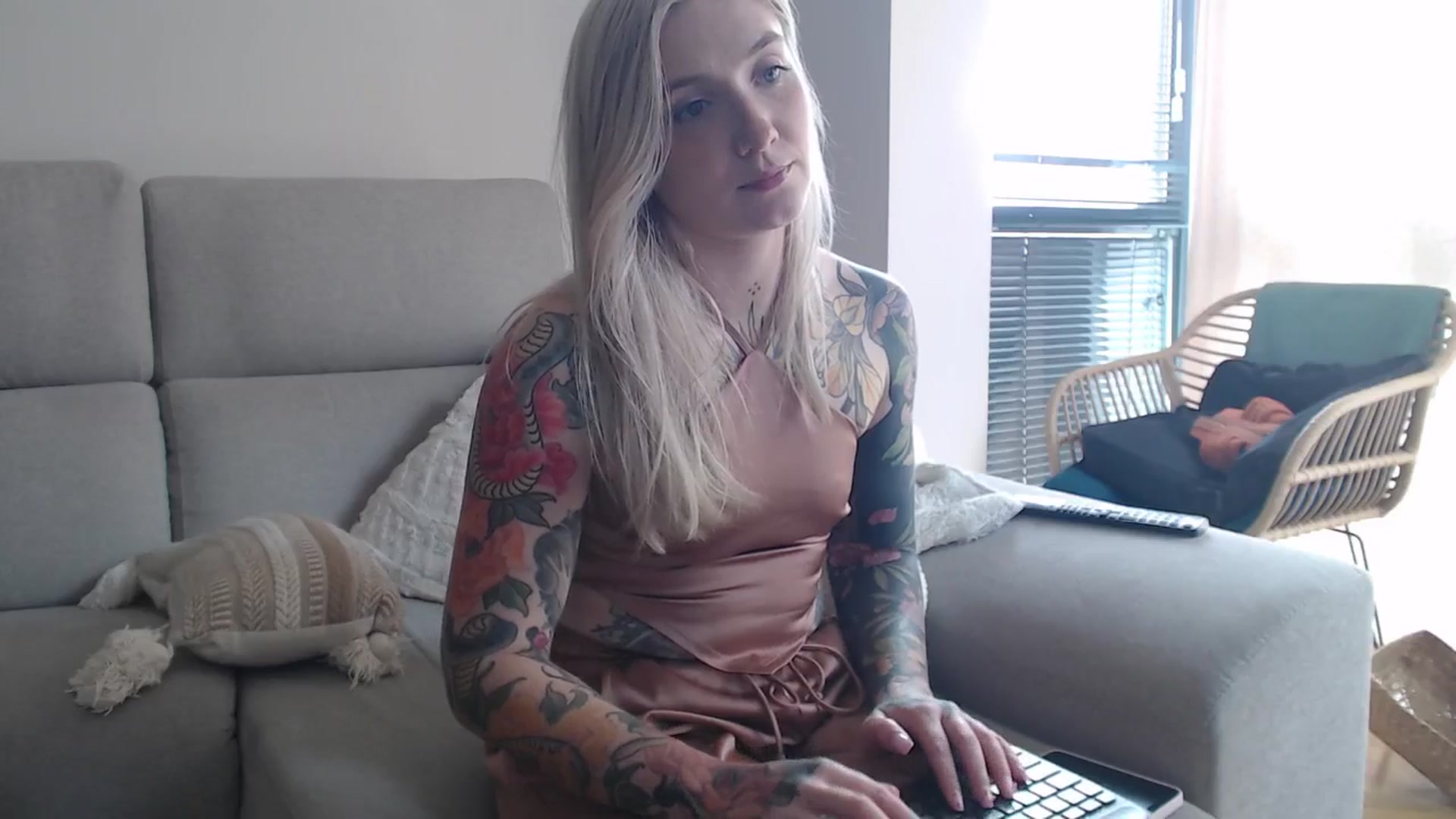 Gallery image thumbnail from Tattoo_bbgirl's myfreecams stream on, 05/08/2025, 16:14 image 7 of 20