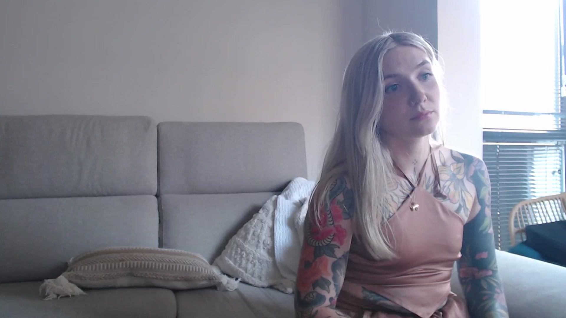 Gallery image thumbnail from Tattoo_bbgirl's myfreecams stream on, 05/08/2025, 17:12 image 16 of 20