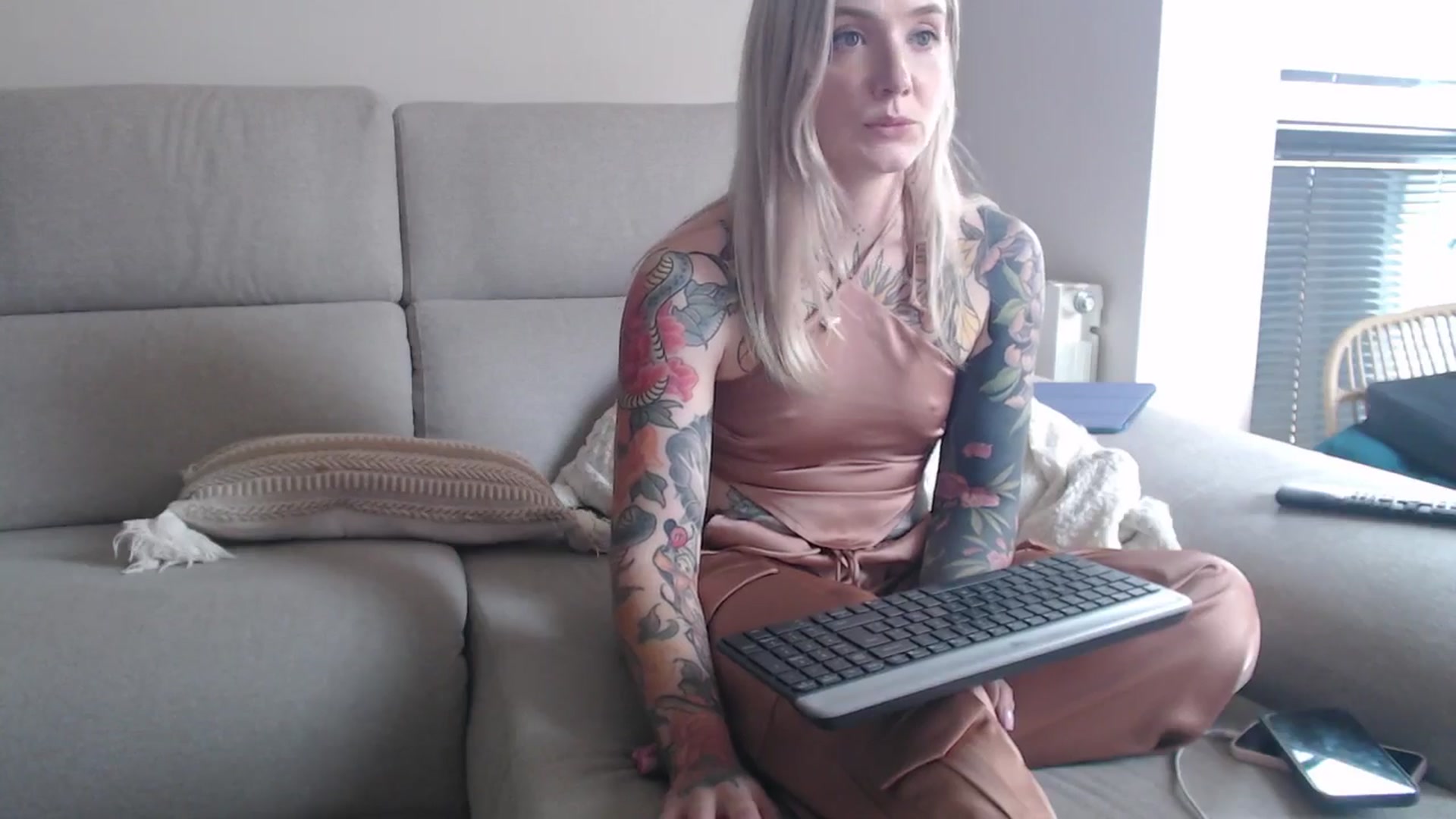Gallery image thumbnail from Tattoo_bbgirl's myfreecams stream on, 05/08/2025, 17:12 image 3 of 20