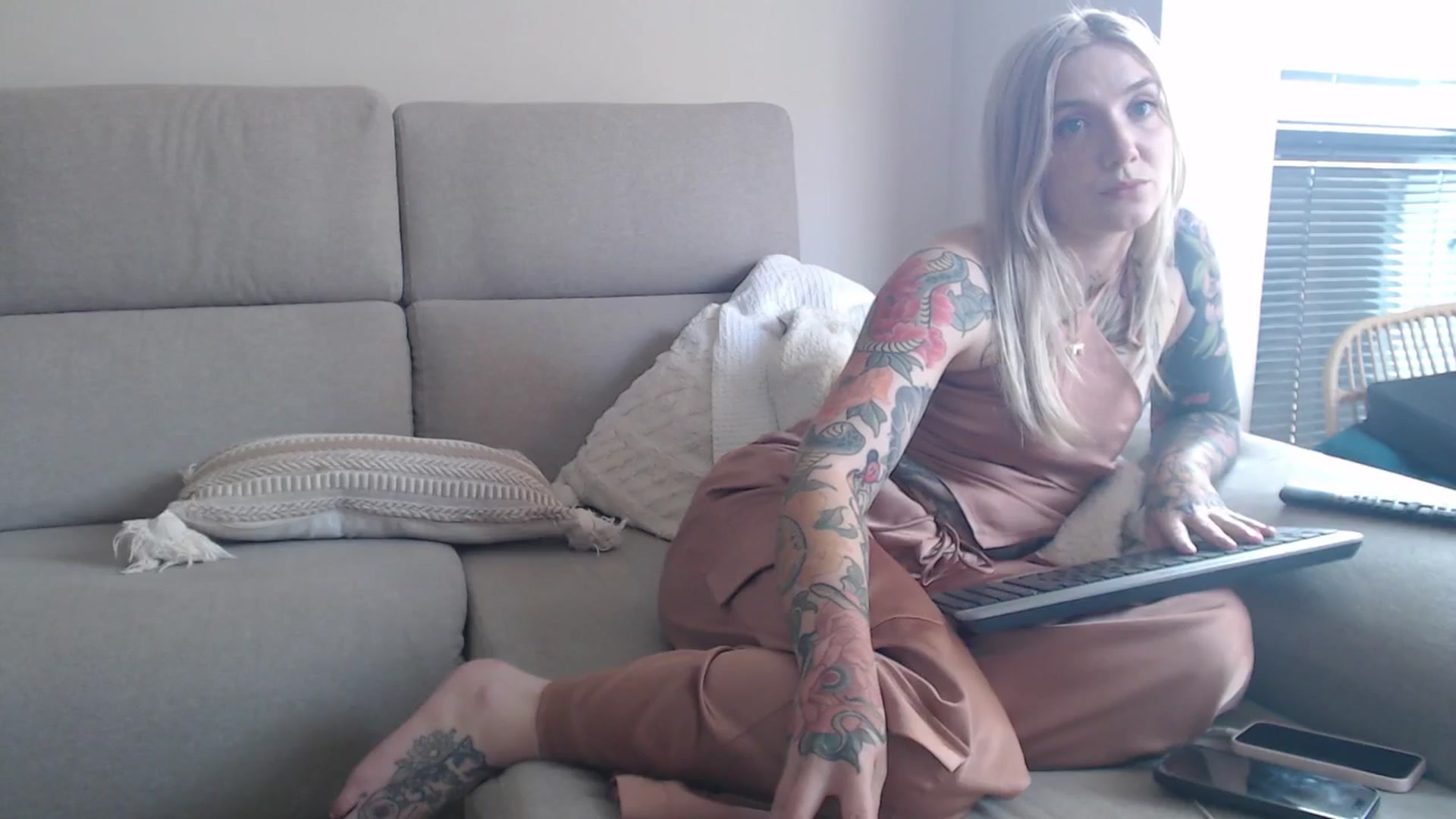 Gallery image thumbnail from Tattoo_bbgirl's myfreecams stream on, 05/08/2025, 17:12 image 7 of 20