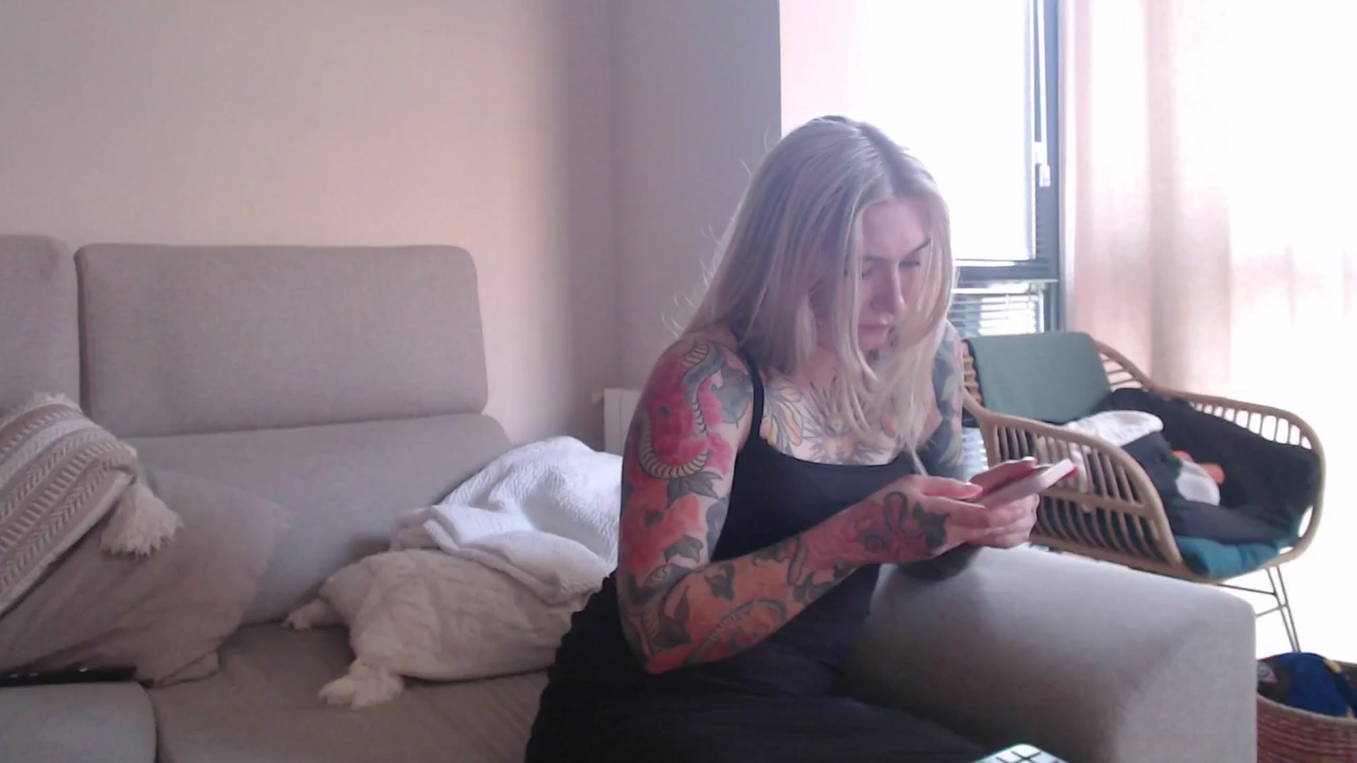 Gallery image thumbnail from Tattoo_bbgirl's myfreecams stream on, 05/13/2025, 19:54 image 8 of 20