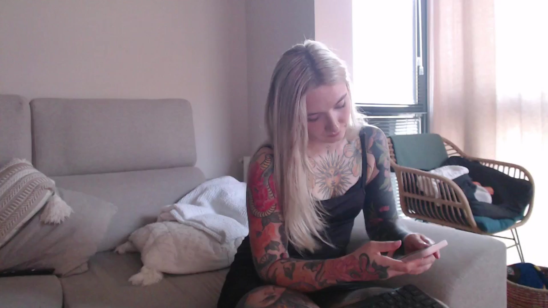 Gallery image thumbnail from Tattoo_bbgirl's myfreecams stream on, 05/13/2025, 19:54 image 13 of 20