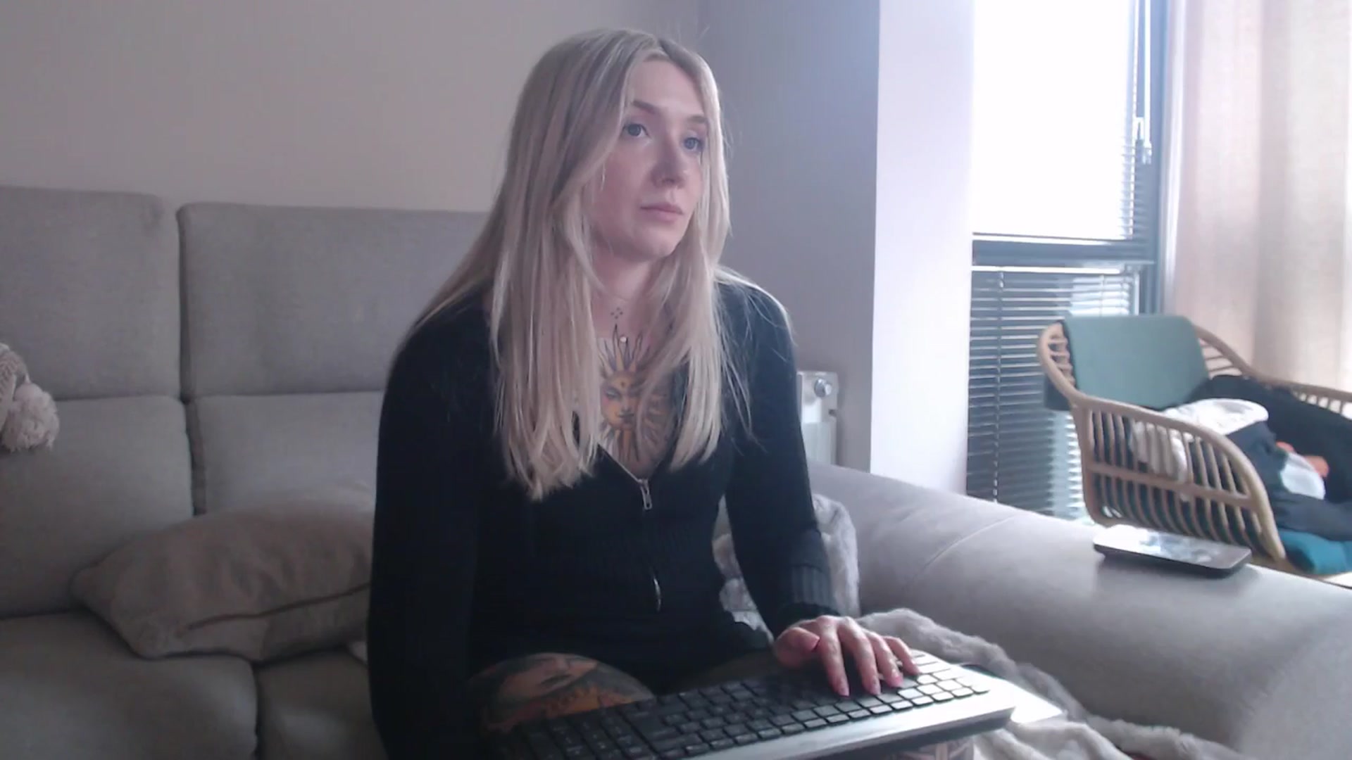 Gallery image thumbnail from Tattoo_bbgirl's myfreecams stream on, 05/14/2025, 17:00 image 7 of 20