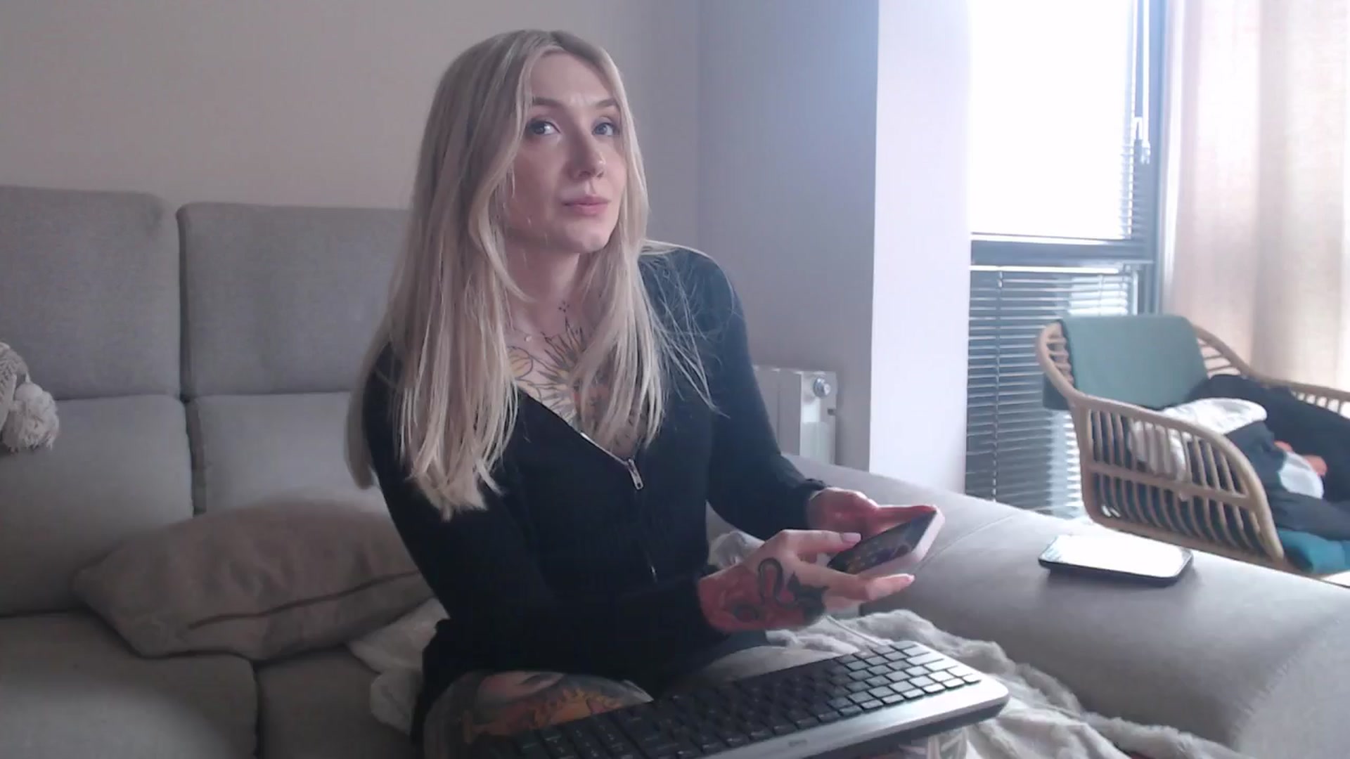 Gallery image thumbnail from Tattoo_bbgirl's myfreecams stream on, 05/14/2025, 17:00 image 1 of 20