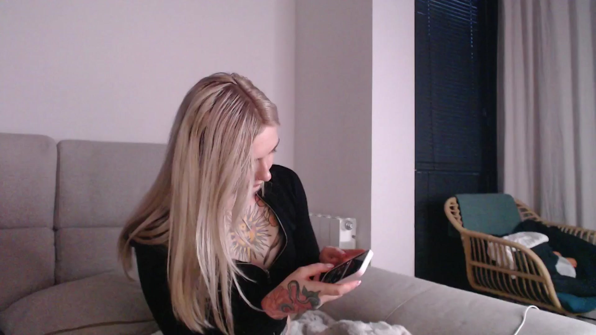 Gallery image thumbnail from Tattoo_bbgirl's myfreecams stream on, 05/14/2025, 21:50 image 6 of 20