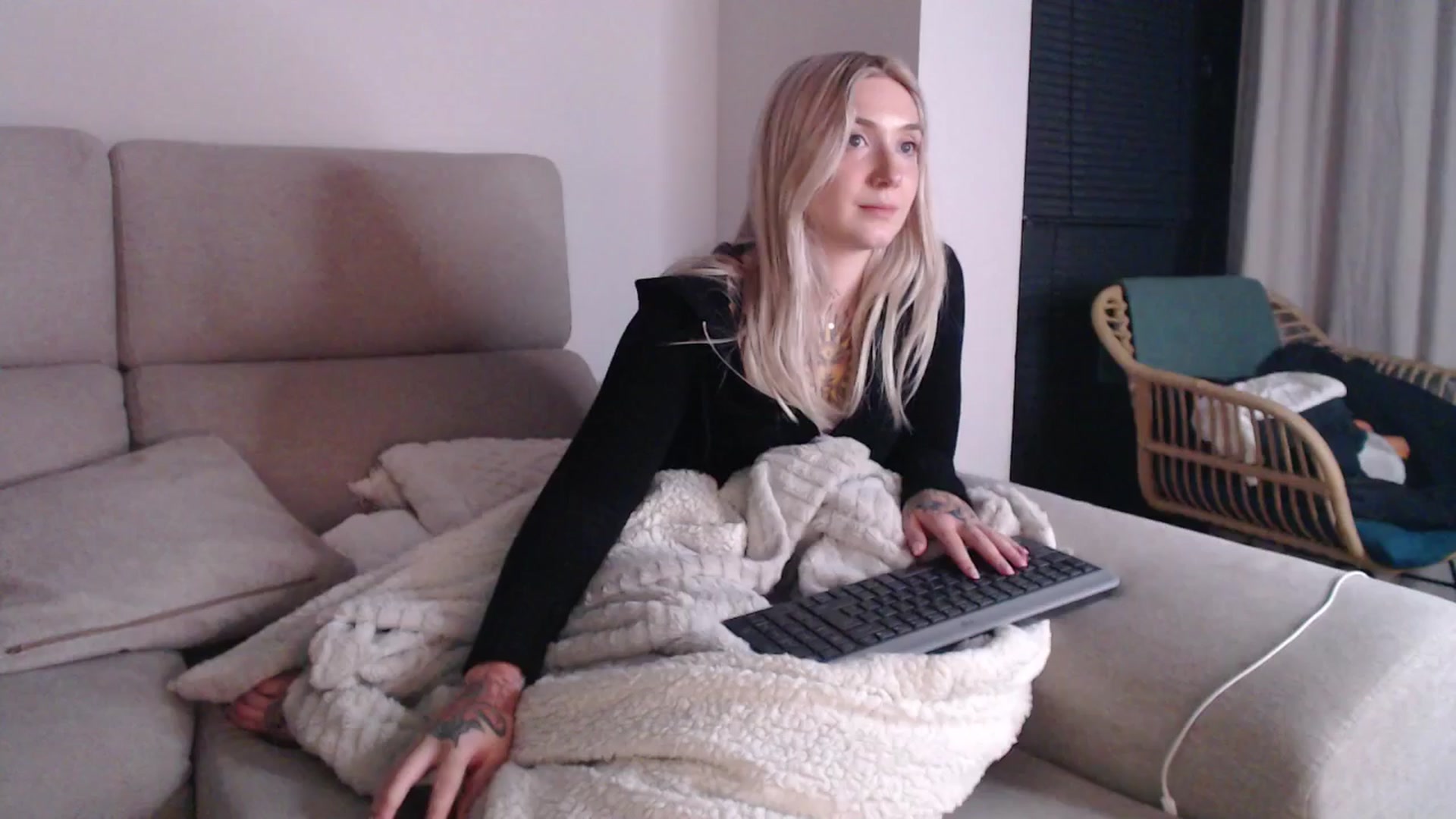 Gallery image thumbnail from Tattoo_bbgirl's myfreecams stream on, 05/14/2025, 21:50 image 15 of 20