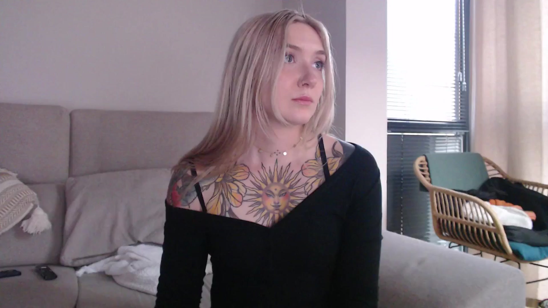 Gallery image thumbnail from Tattoo_bbgirl's myfreecams stream on, 05/15/2025, 19:00 image 19 of 20