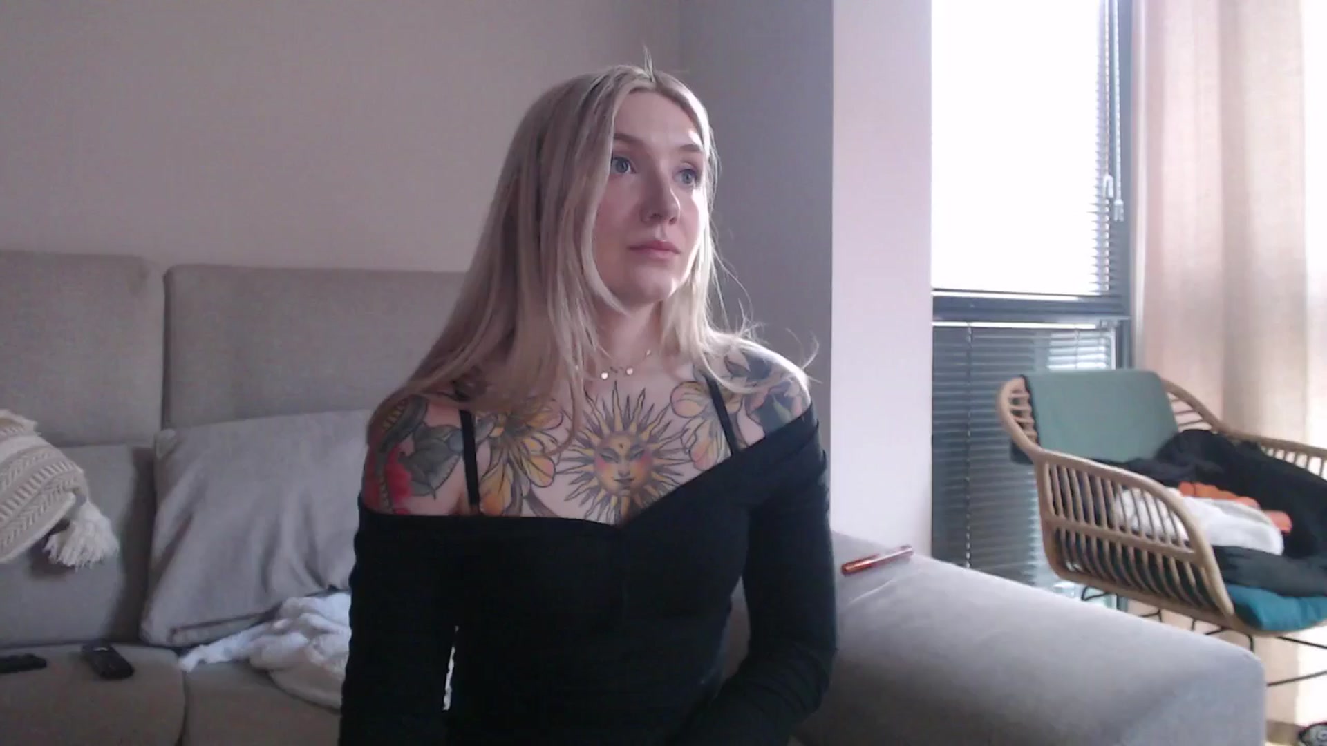 Gallery image thumbnail from Tattoo_bbgirl's myfreecams stream on, 05/15/2025, 19:00 image 13 of 20