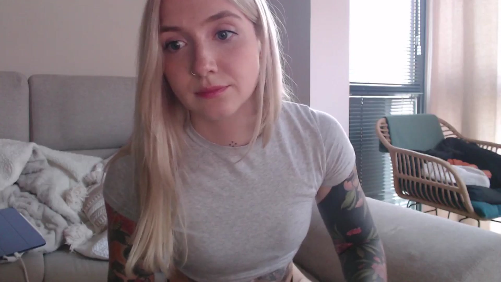 Gallery image thumbnail from Tattoo_bbgirl's myfreecams stream on, 05/16/2025, 18:40 image 18 of 20
