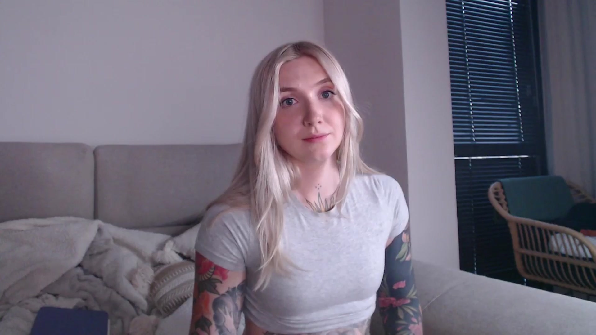 Gallery image thumbnail from Tattoo_bbgirl's myfreecams stream on, 05/16/2025, 19:32 image 12 of 20
