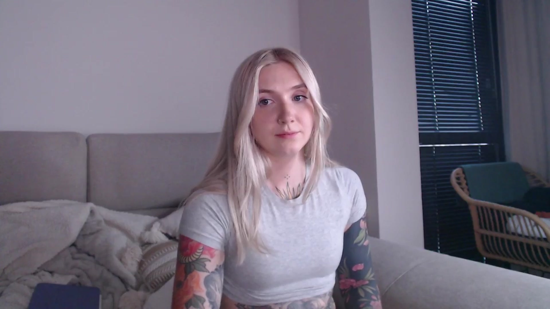 Gallery image thumbnail from Tattoo_bbgirl's myfreecams stream on, 05/16/2025, 19:32 image 11 of 20