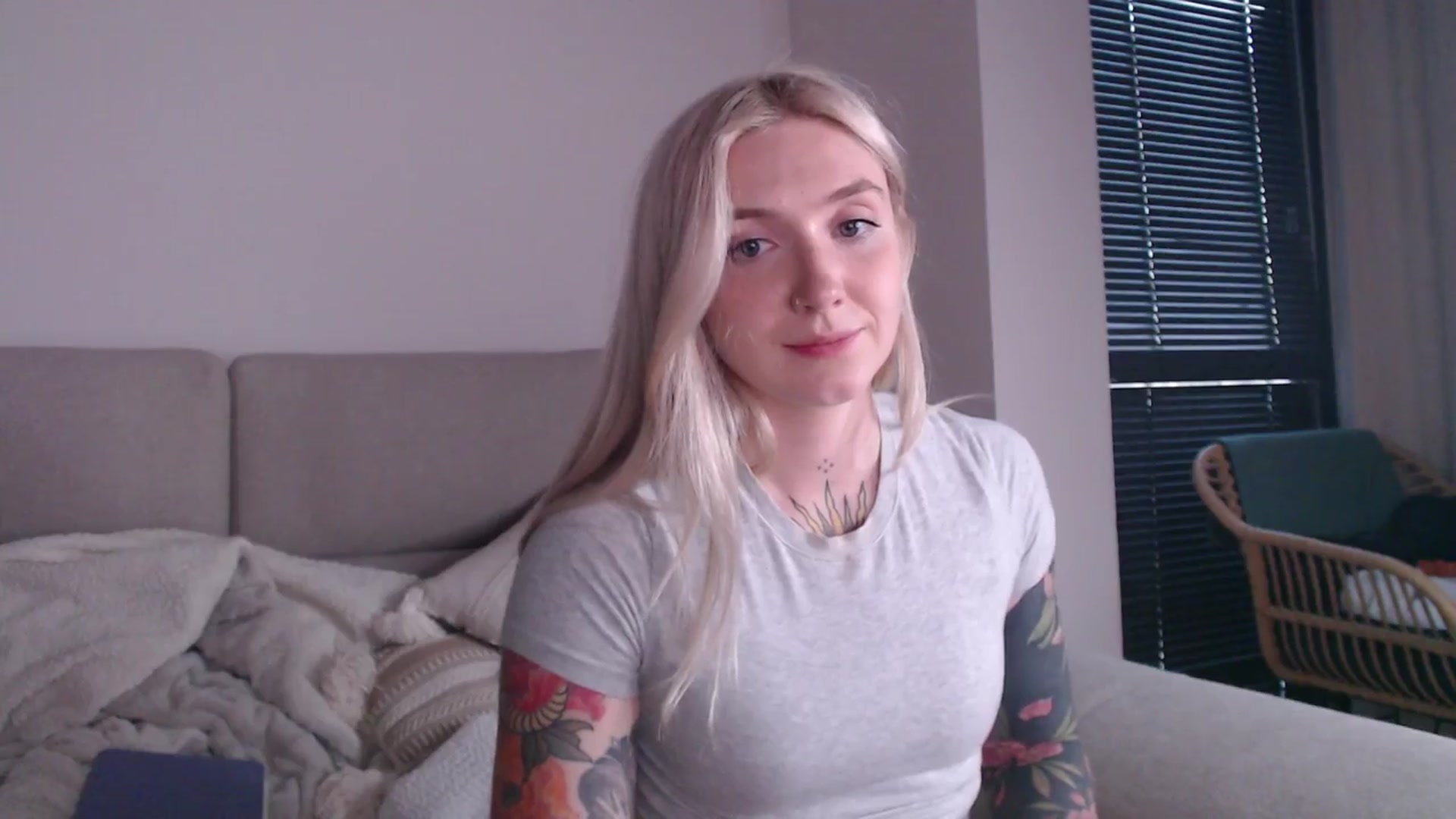 Gallery image thumbnail from Tattoo_bbgirl's myfreecams stream on, 05/16/2025, 19:32 image 7 of 20