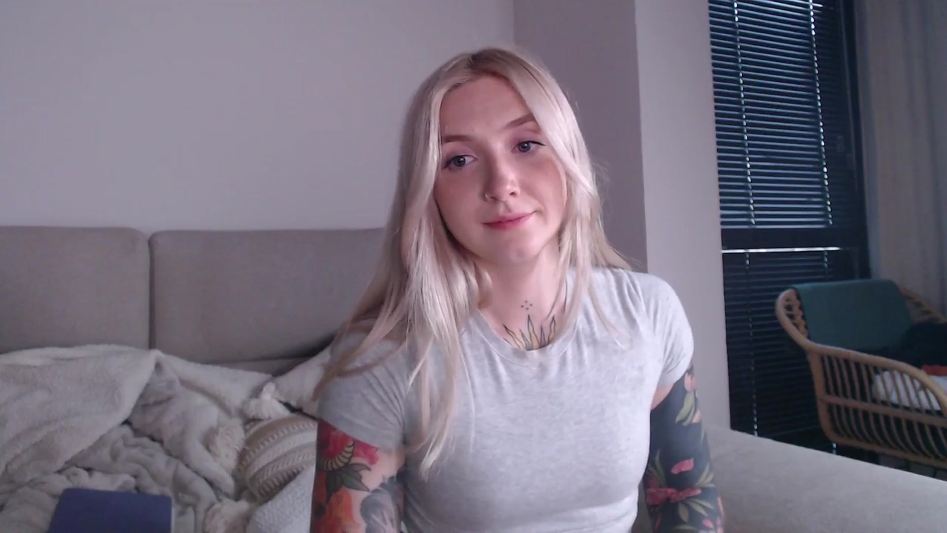 Gallery image thumbnail from Tattoo_bbgirl's myfreecams stream on, 05/16/2025, 19:32 image 9 of 20