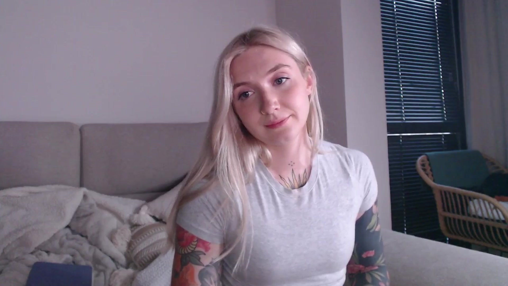 Gallery image thumbnail from Tattoo_bbgirl's myfreecams stream on, 05/16/2025, 19:32 image 8 of 20