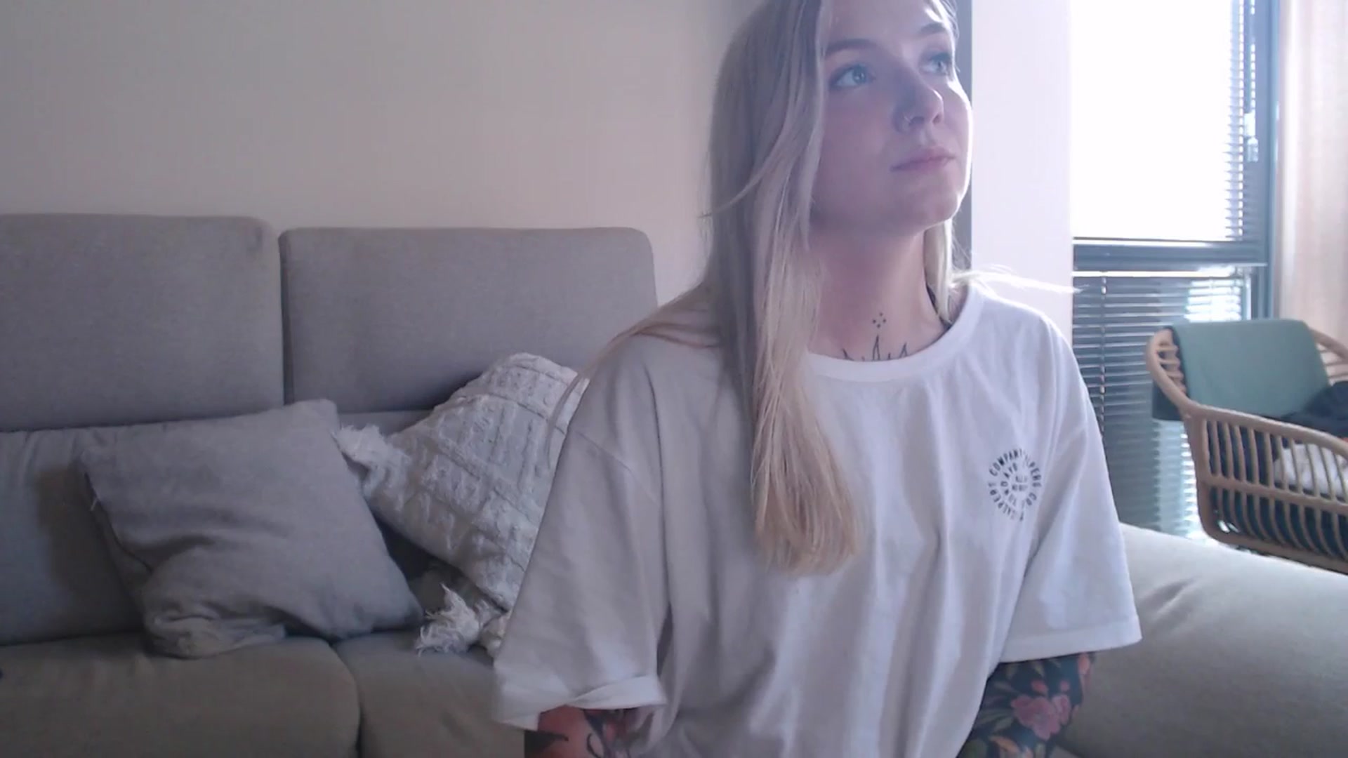 Gallery image thumbnail from Tattoo_bbgirl's myfreecams stream on, 05/19/2025, 19:38 image 6 of 20