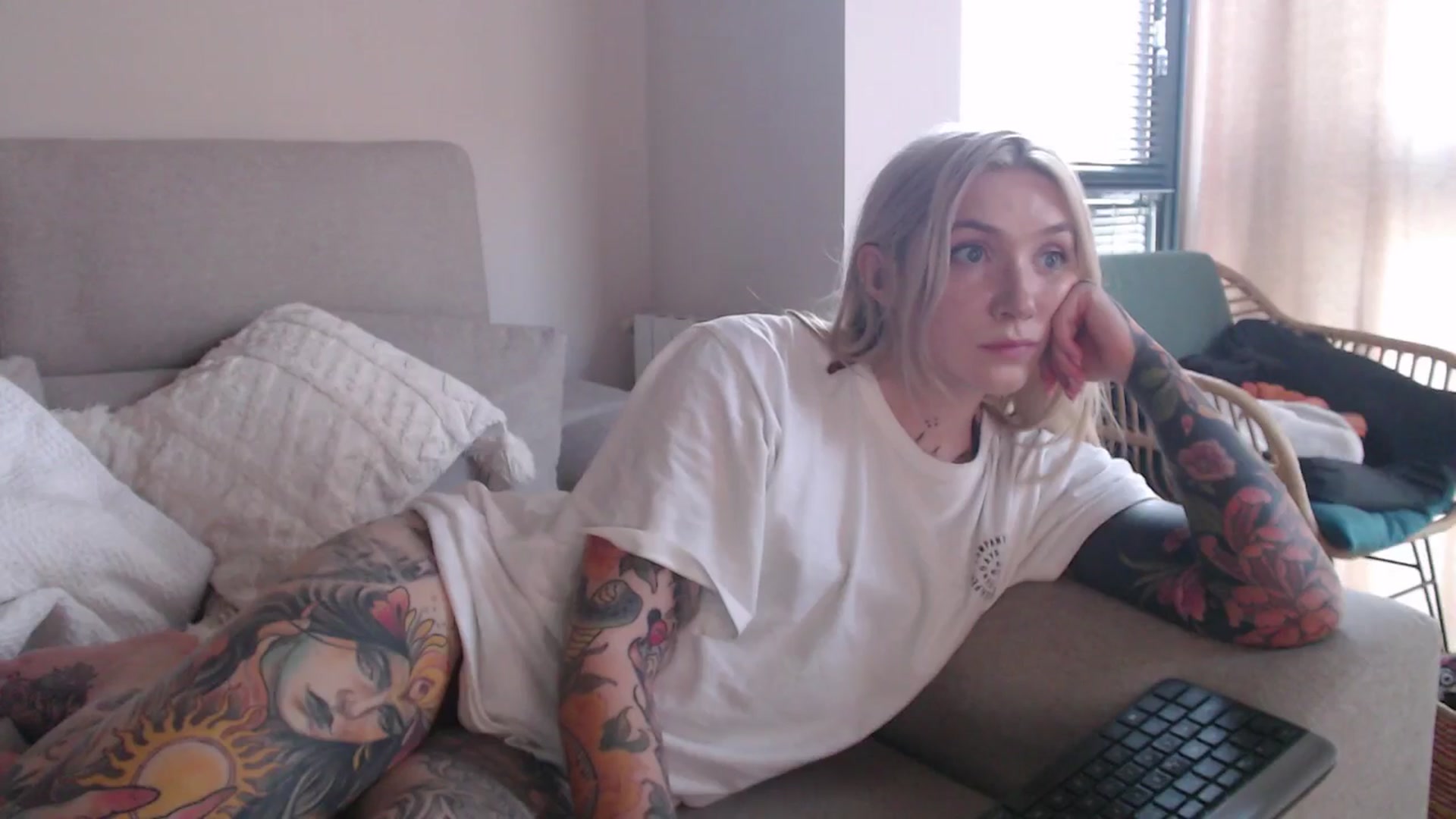 Gallery image thumbnail from Tattoo_bbgirl's myfreecams stream on, 05/19/2025, 19:38 image 15 of 20